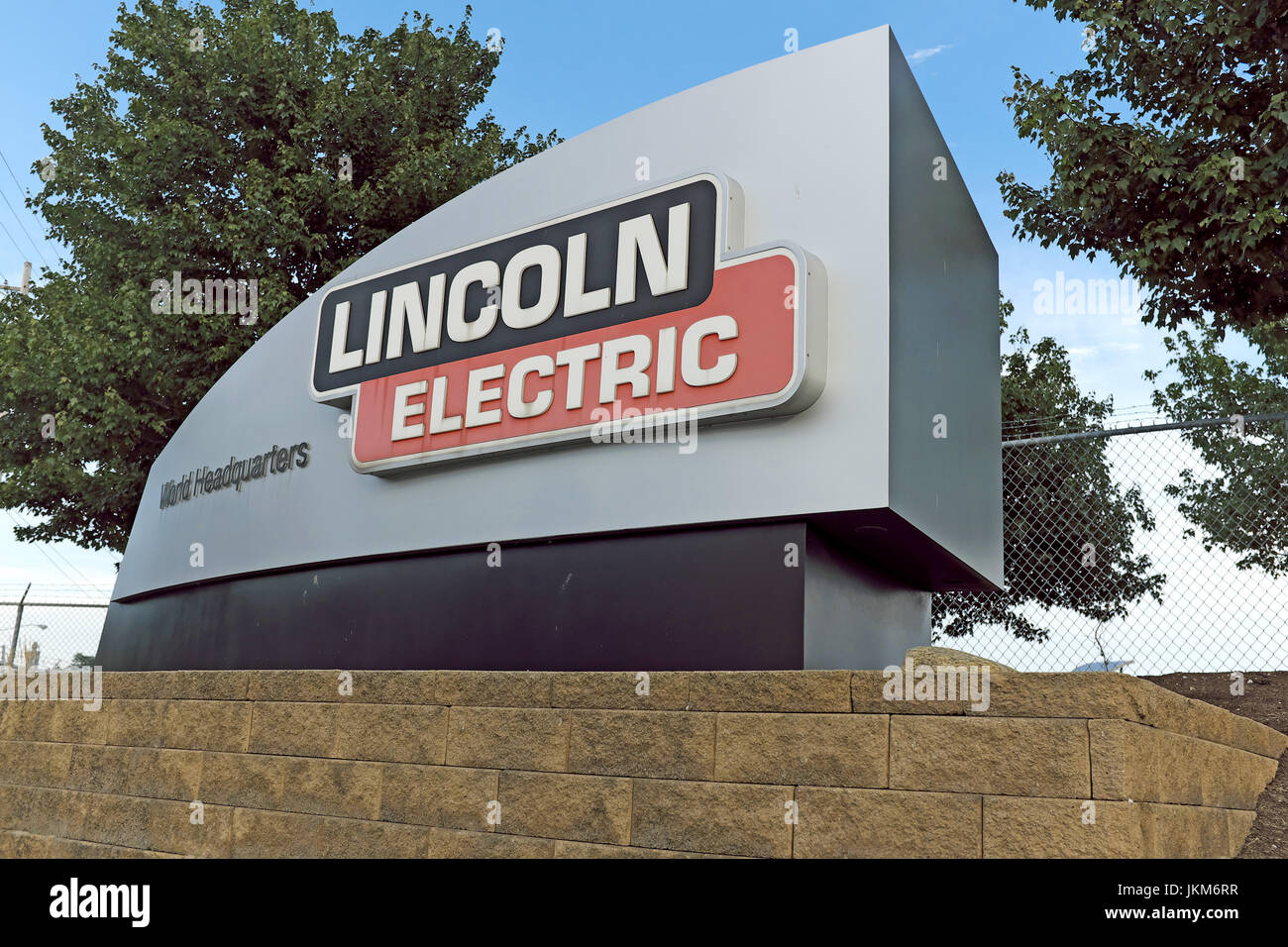 Lincoln Electric World Headquarters unterzeichnen vor dem Werk von Euclid, Ohio in den Vereinigten Staaten. Stockfoto