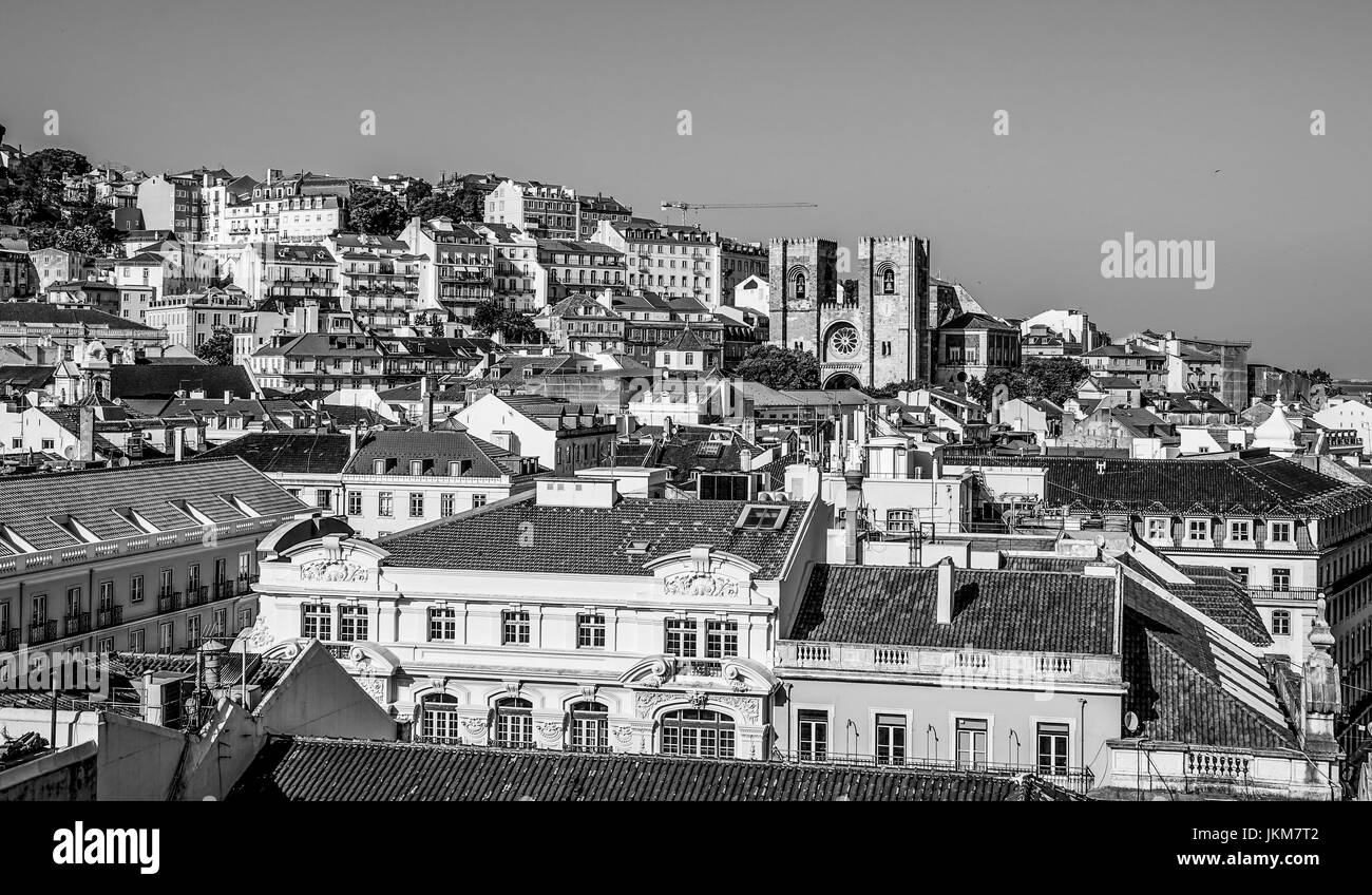 Der Hügel Alfama in Lissabon - schöne Aussicht von oben - Lissabon - PORTUGAL Stockfoto