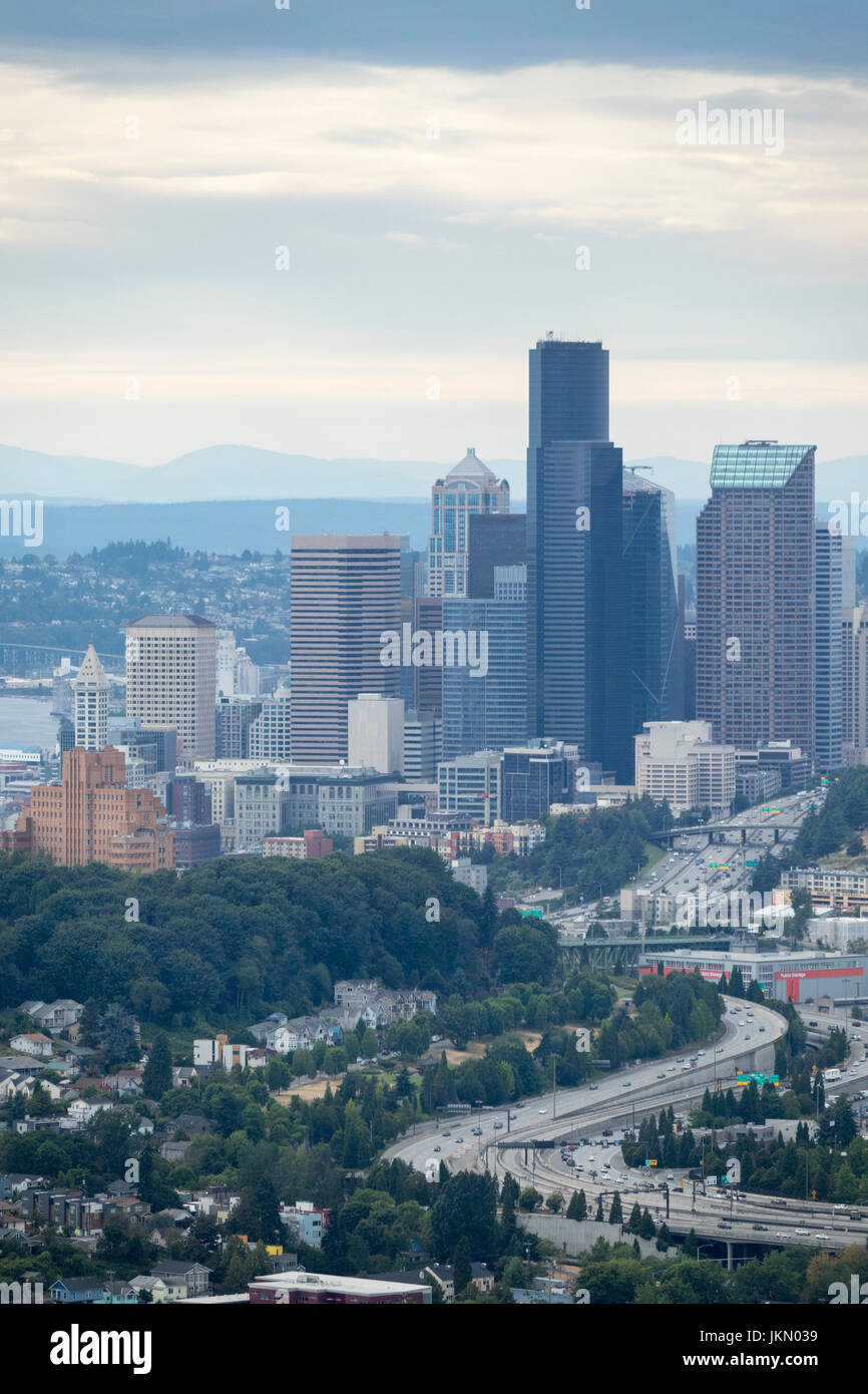 Luftaufnahme der Innenstadt von Seattle aus dem Südosten, Washington State, USA Stockfoto