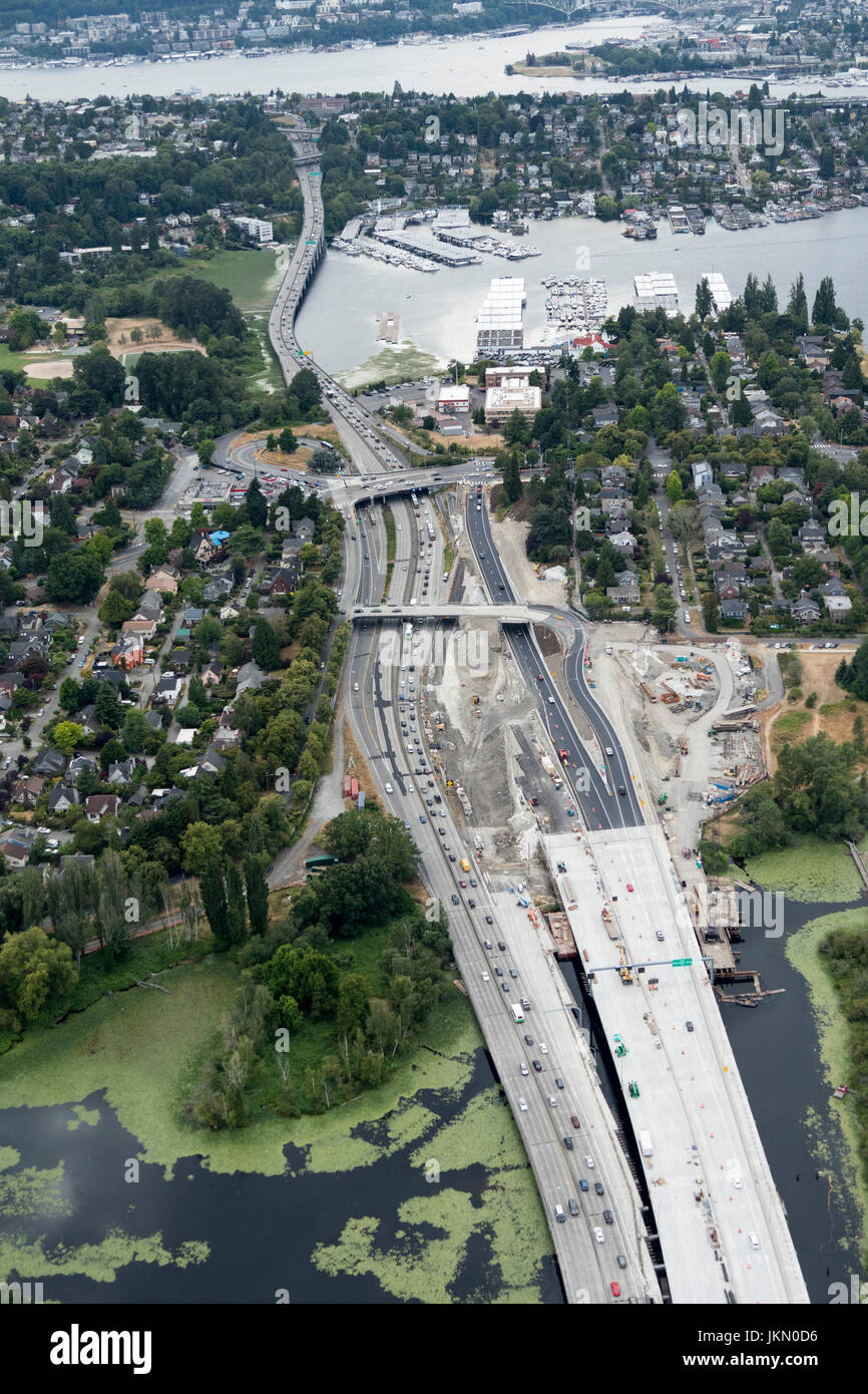Luftaufnahme des I-520 Highway und Montlake Boulevard, Seattle, Washington State, USA Stockfoto