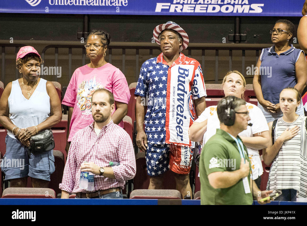 Philadelphia, Pennsylvania, USA. 24. Juli 2017. Tennis-Fans in St. Joseph Hagen Arena in Philadelphia PA. Bildnachweis: Ricky Fitchett/ZUMA Draht/Alamy Live-Nachrichten Stockfoto