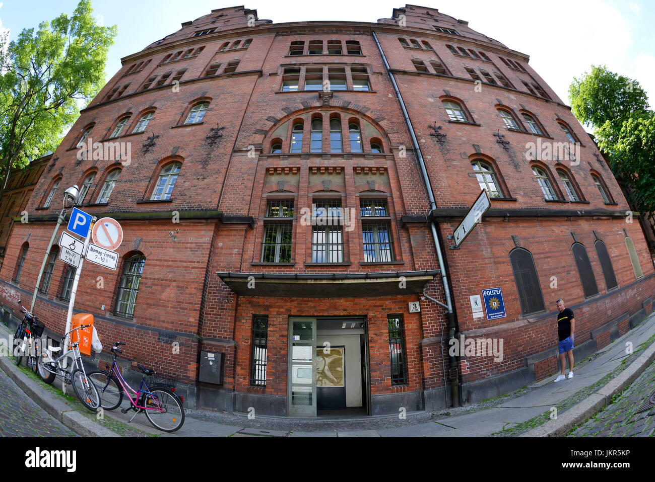 Referat Studienzulassung, Jueterboger Straße, cross-Mountain, Zulassungsstelle, Jueterboger Straße, Kreuzberg, Berlin, Germany, Deutschland Stockfoto