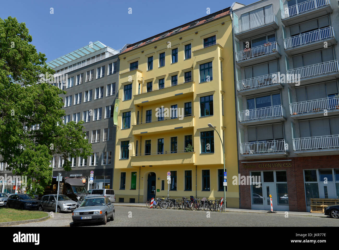 Bündnis 90 / die grünen, Bundesamt, Platz vor dem neuen Tor, Mitte, Berlin, Deutschland, BUENDNIS 90/DIE GRUENEN, Bundesgeschaeftsstelle, Platz V Stockfoto