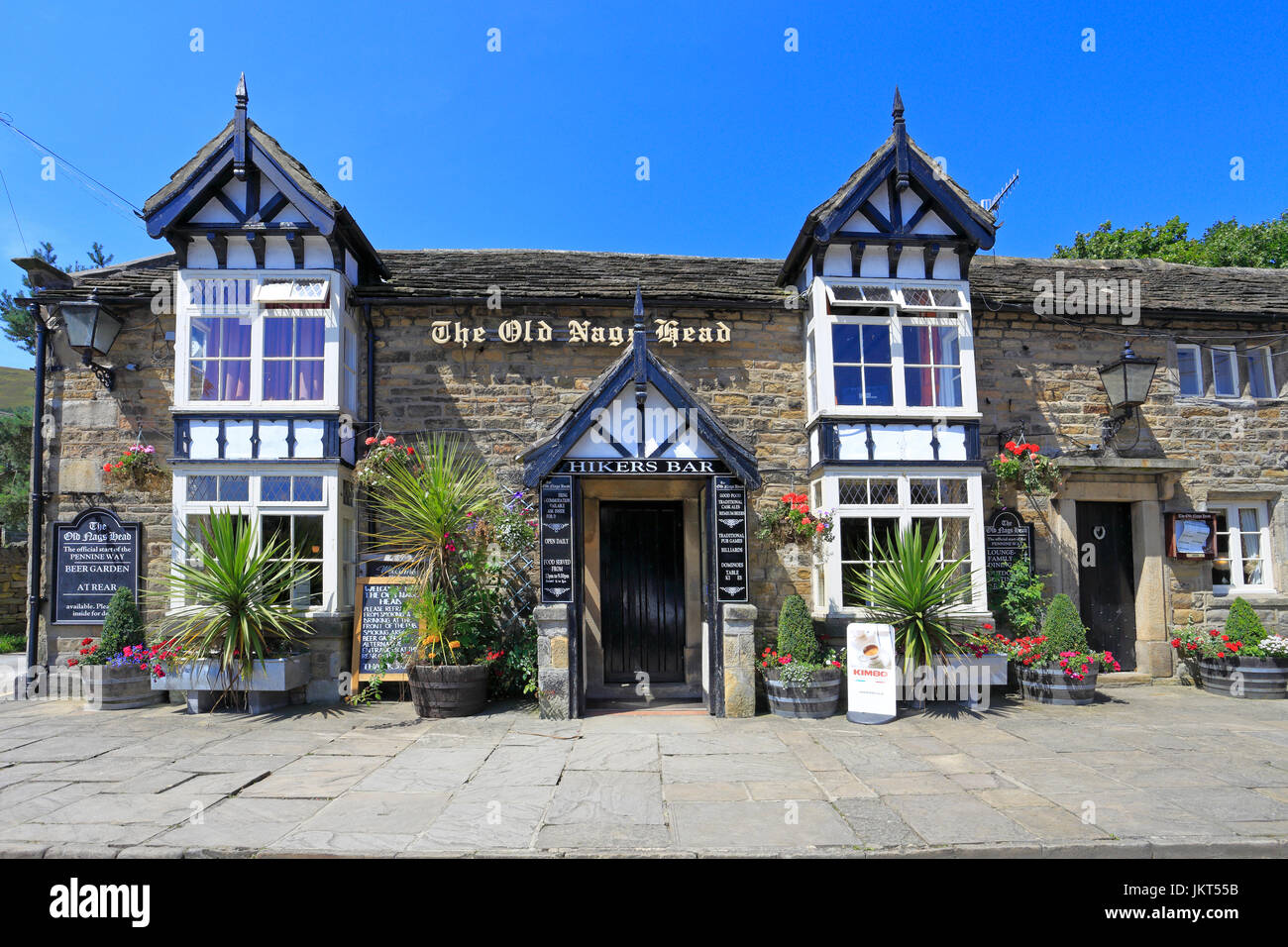 Die alten Nags Head start der Pennine Way Edale, Derbyshire, Peak District National Park, England, UK. Stockfoto