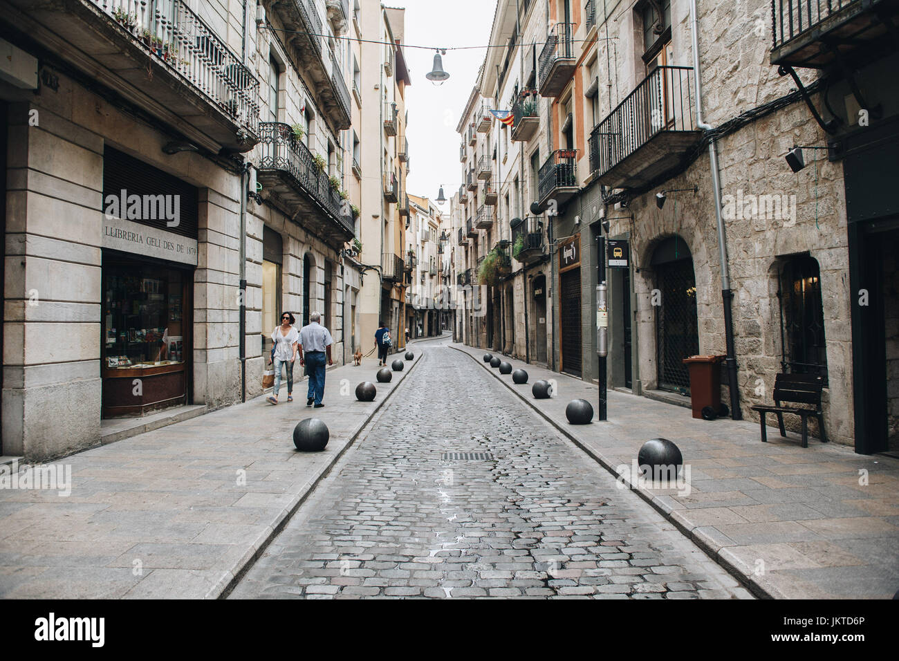 in & durch Girona Stockfoto