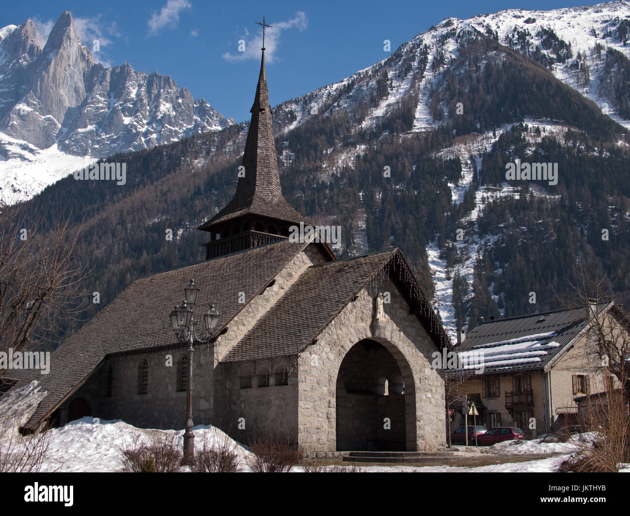 Les Praz Kirche, das Tal von Chamonix Stockfoto