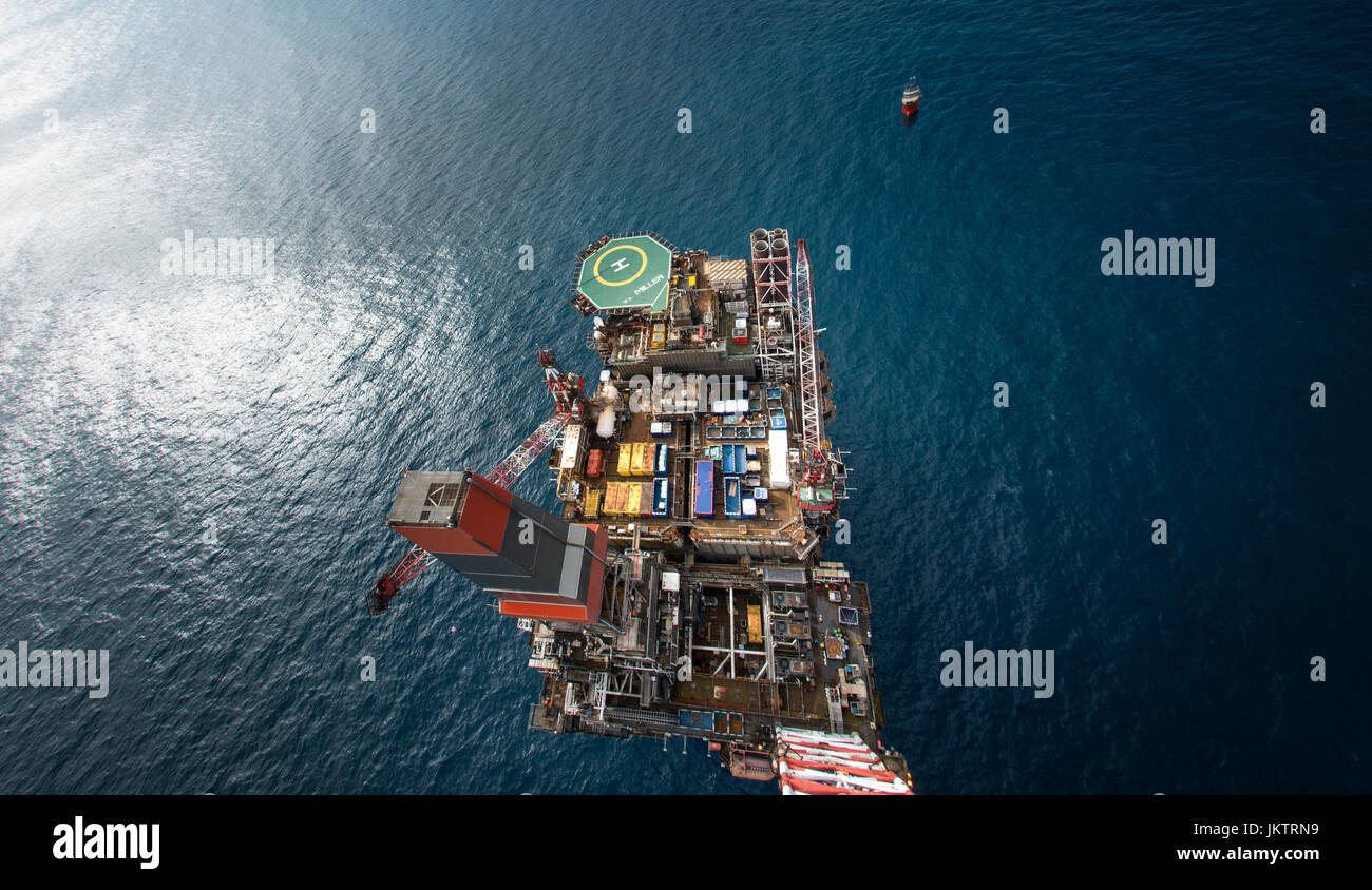 Petrofac als Pflicht Inhaber auf BP Miller Öl Gas Nordsee Installation. Credit: LEE RAMSDEN/ALAMY Stockfoto