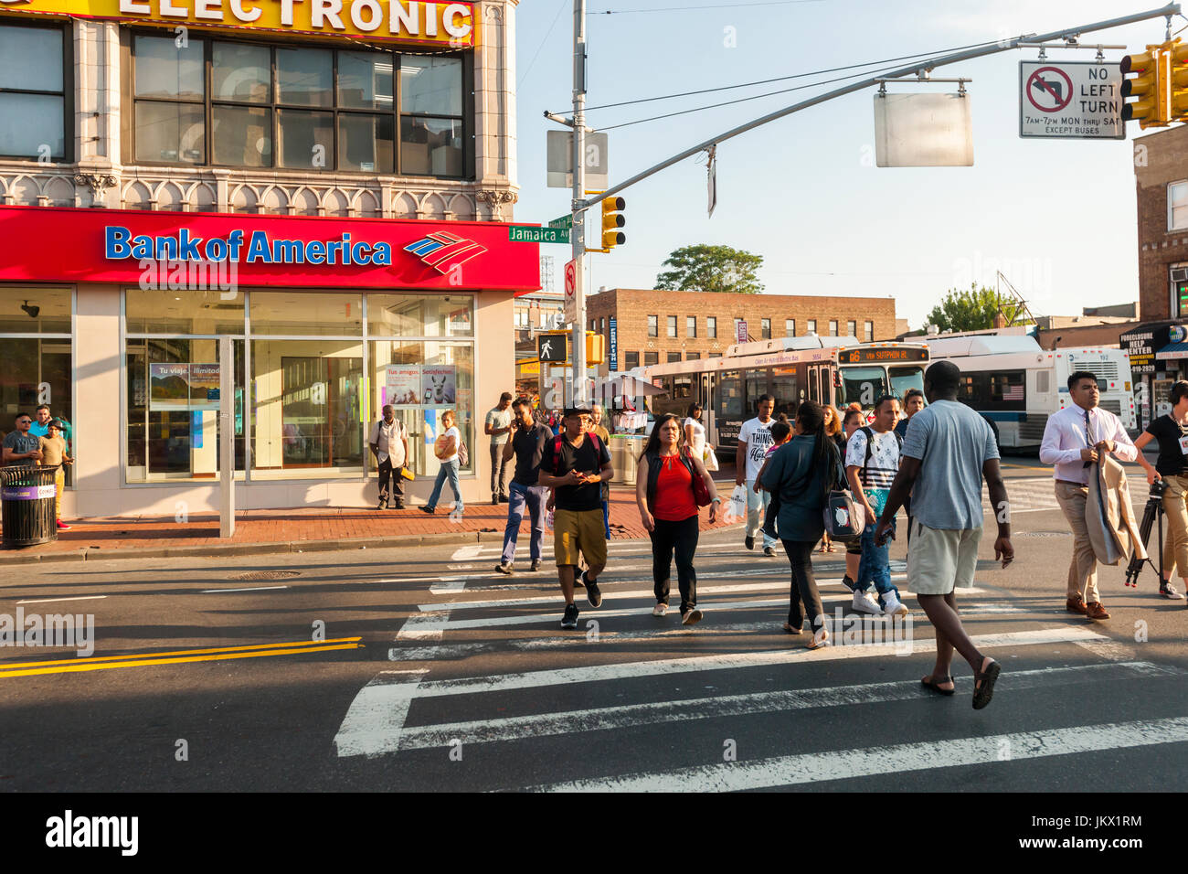 Sutphin boulevard -Fotos und -Bildmaterial in hoher Auflösung – Alamy