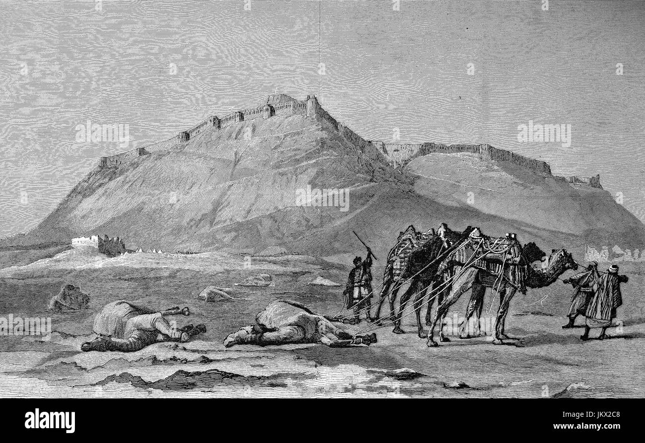 Digital verbessert:, Blick auf die Zitadelle von Kelat, Baluchistan, vor It Kamel Fahrer mit ihren Kamelen, Veröffentlichung aus dem Jahr 1882 Stockfoto