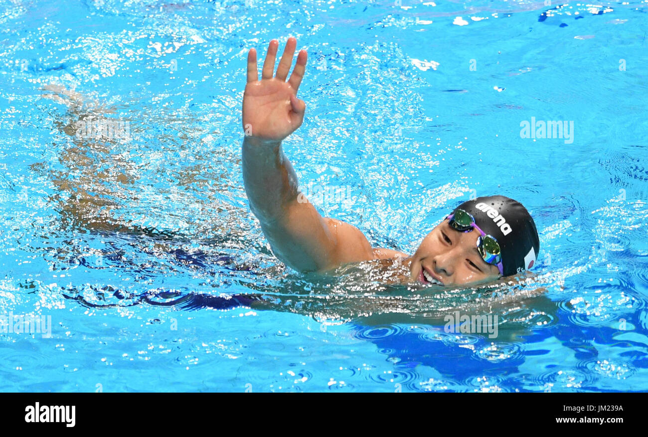 Budapest, Ungarn. 25. Juli 2017. Daiya Seto Japan feiert seinen Sieg in der Männer 200m Schmetterling Halbfinale bei der FINA Weltmeisterschaften 2017 in Budapest, Ungarn, 25. Juli 2017. Foto: Axel Heimken/Dpa/Alamy Live News Stockfoto