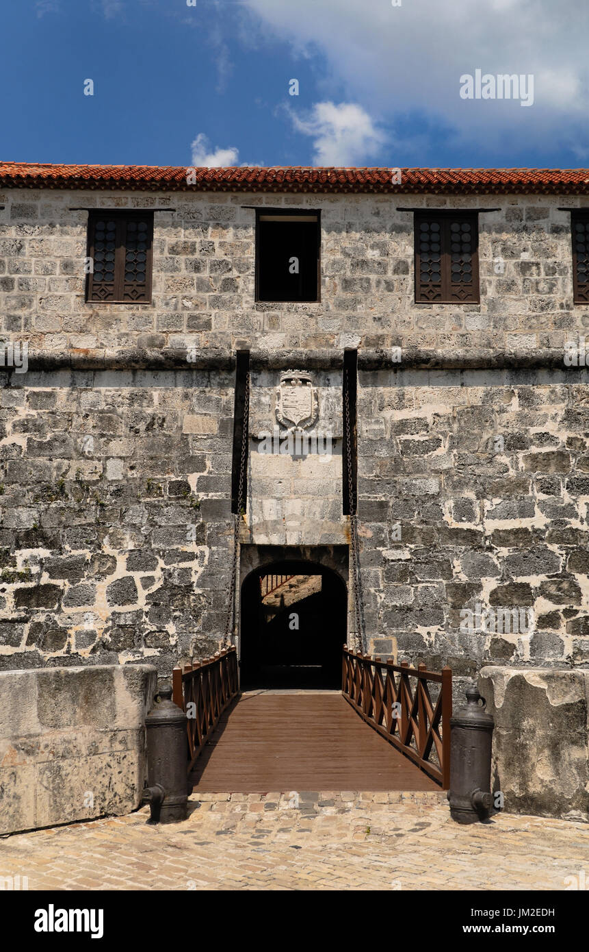 Eintritt in die Burg Castilla De La real Fuerza in Alt-Havanna, Kuba. Stockfoto