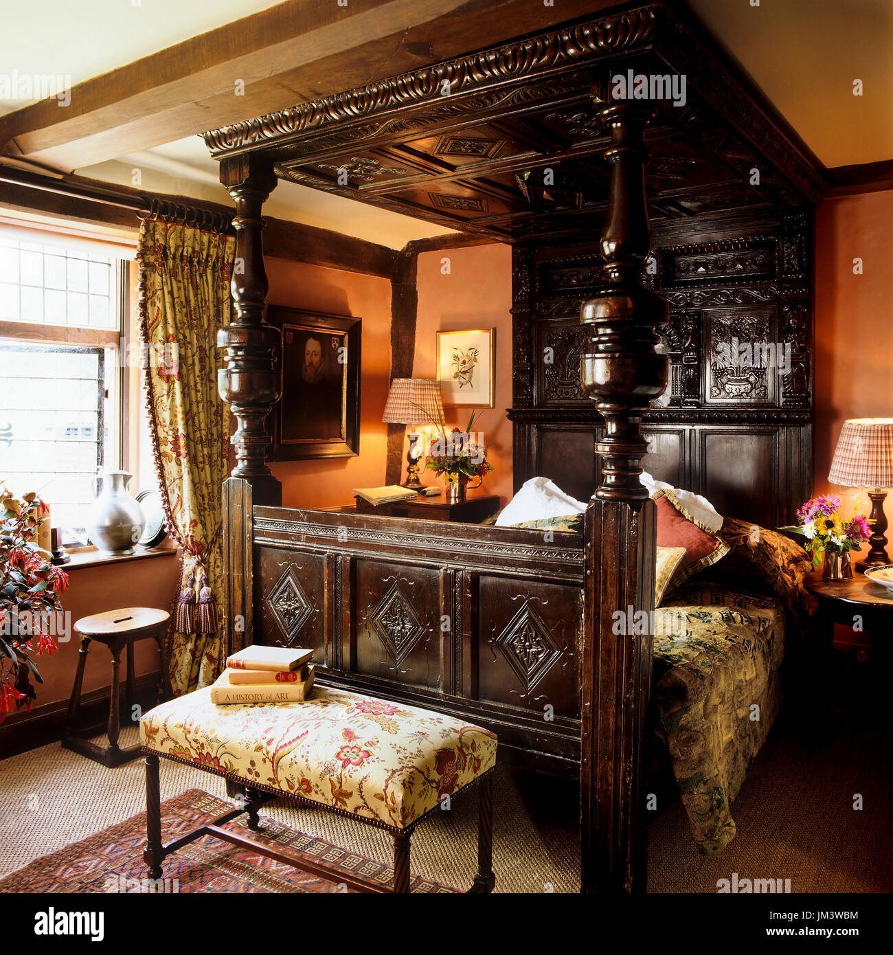 Viktorianisches schlafzimmer -Fotos und -Bildmaterial in hoher Auflösung –  Alamy