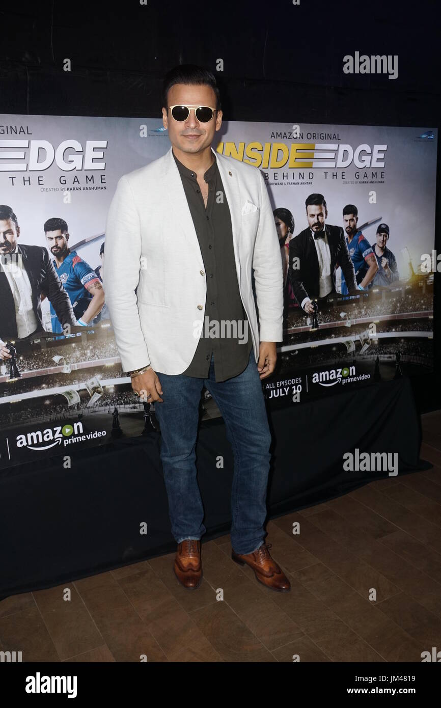 Mumbai, Indien, 7. Juli 2017.bollywood Schauspieler Vivek Oberoi beim ersten Screening von innen Edge Webserie anschauen, Santracruze Foto von Prodip Guha Stockfoto