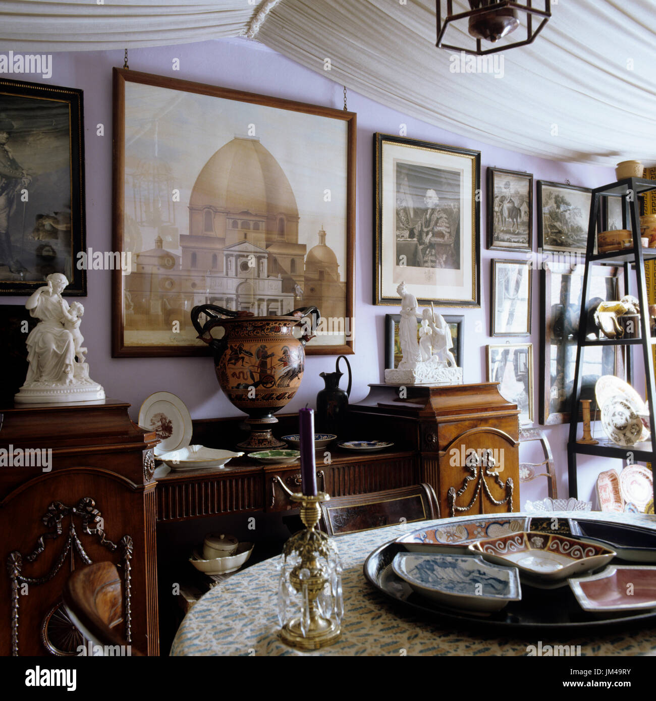 Unübersichtlich Wand Gemälde Stockfoto