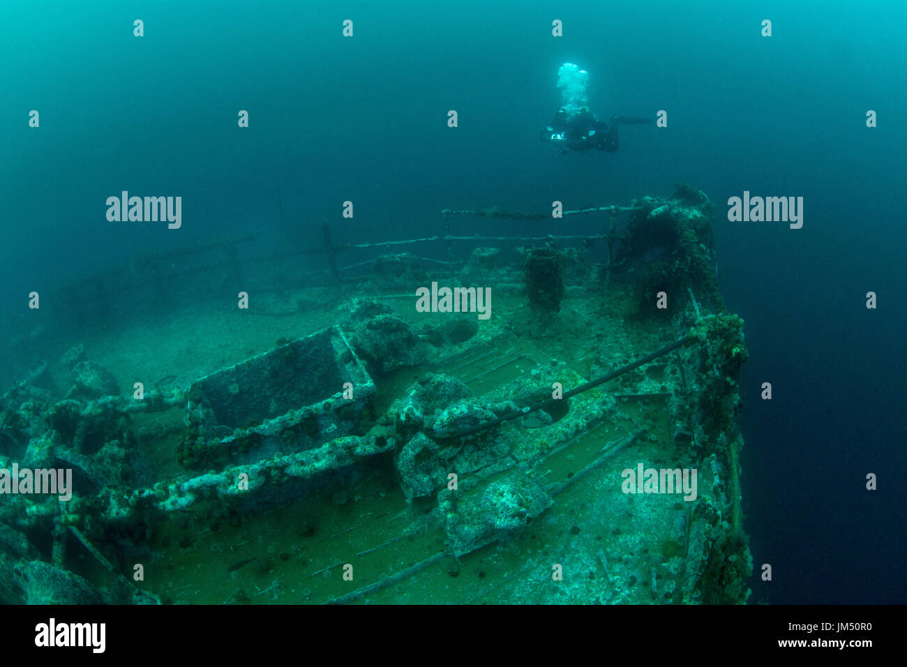 Tiefes Wasser tauchen, die letzte Grenze Stockfoto