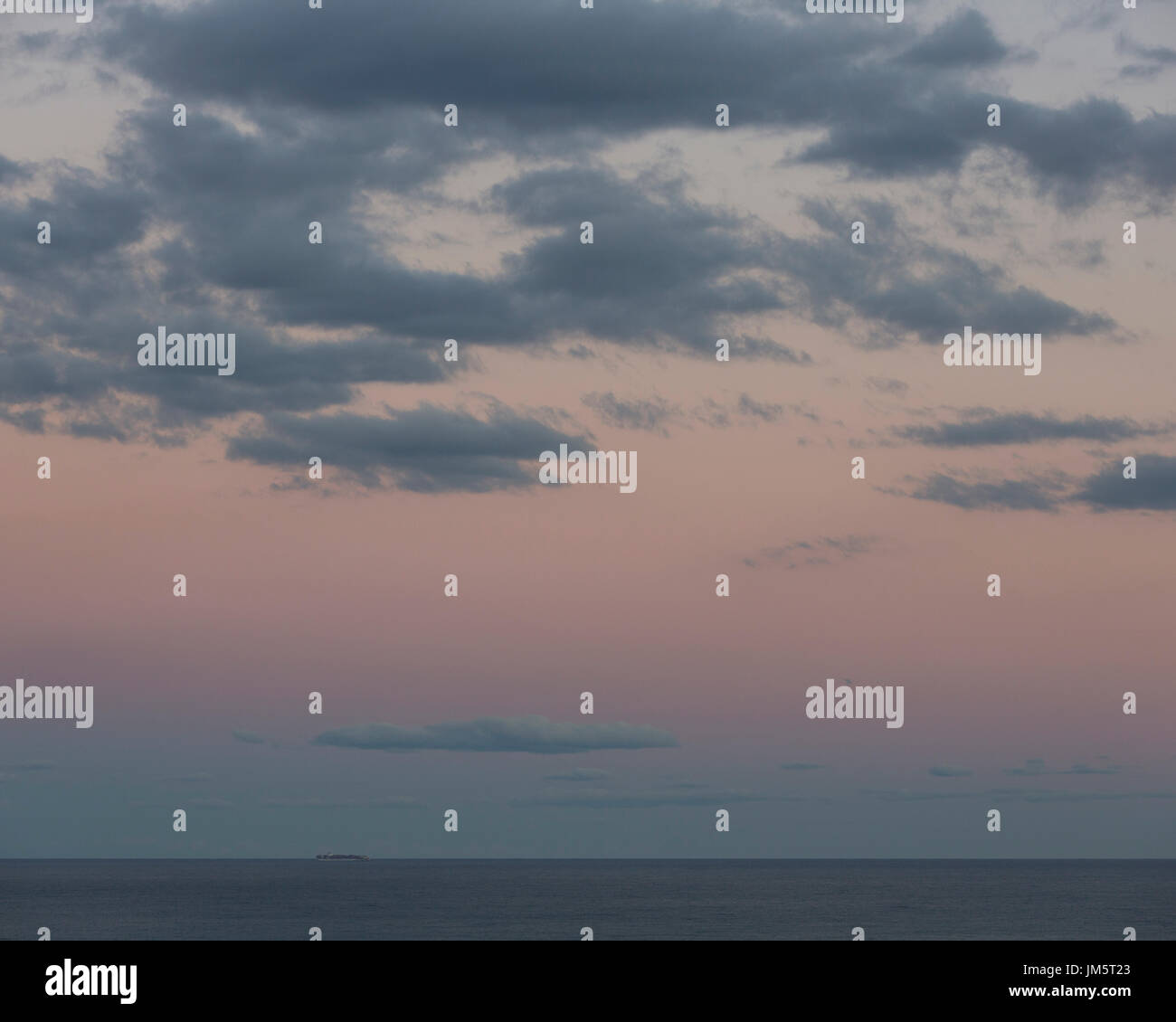 Skyline von Himmel Himmel digital overlay Stockfoto