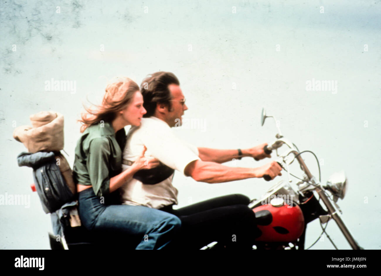 Clint Eastwood, sondra Locke, den Fehdehandschuh, 1977 Stockfoto