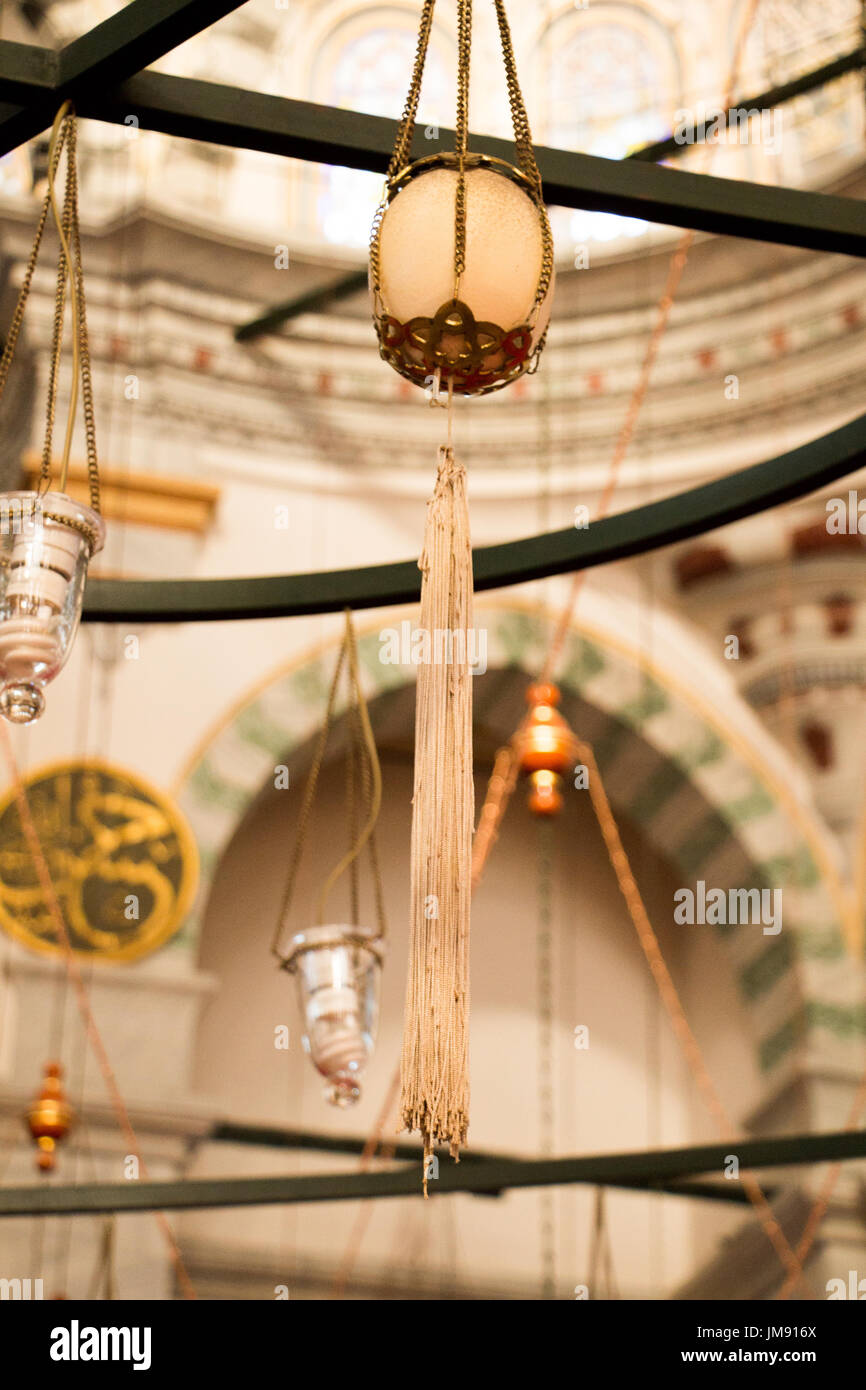 Straußenei fand in Osmanischen Moscheen in Istanbul gemacht Stockfoto