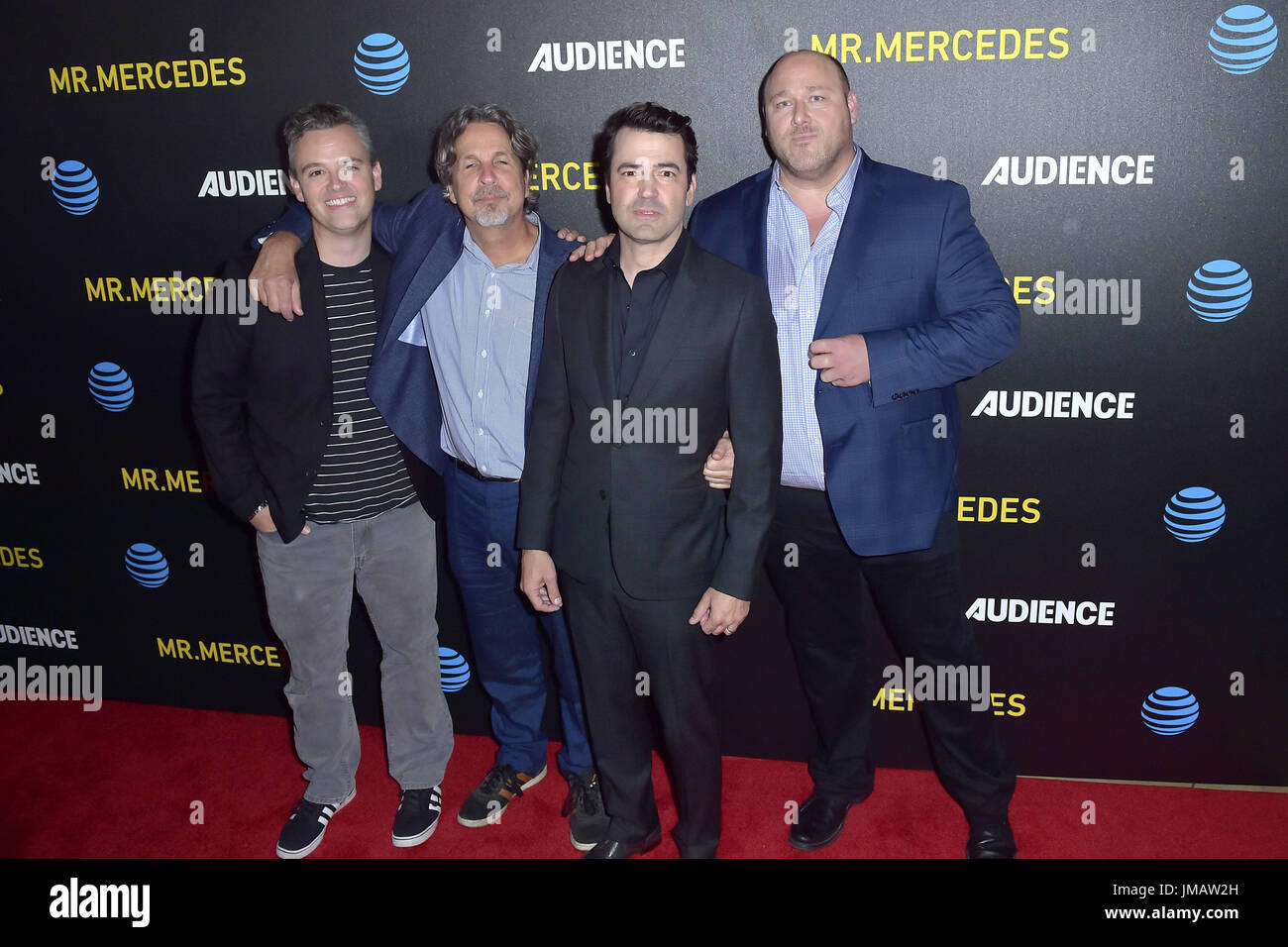 Beverly Hills, ca, USA. 25. Juli 2017. Scott Lawrence, Peter Farrelly, Ron Livingston Und Will Sasso Beim Screening der AT&T Publikum Netzwerk TV-Serie "Mr Mercedes" Im Beverly Hilton Hotel. Beverly Hills, 25.07.2015 | Verwendung Weltweit/Picture Alliance Credit: Dpa/Alamy Live-Nachrichten Stockfoto