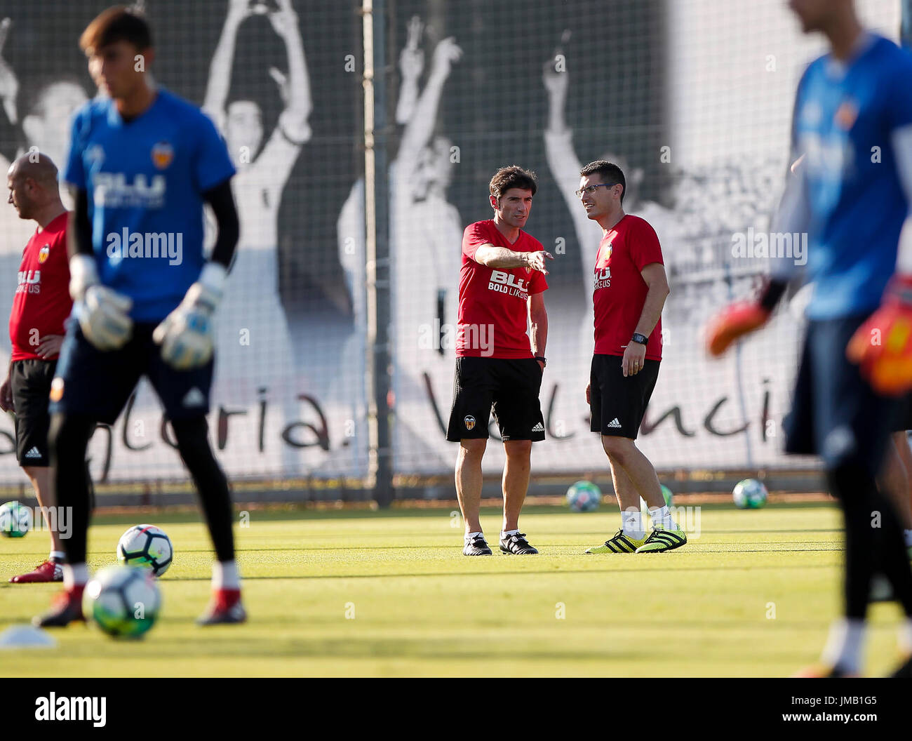 Valencias Trainer Marcelino Garcia Toral (C) in Valencia CF Ausbildung in Sport Stadt von Paterna. am 27. Juli 2017. Stockfoto