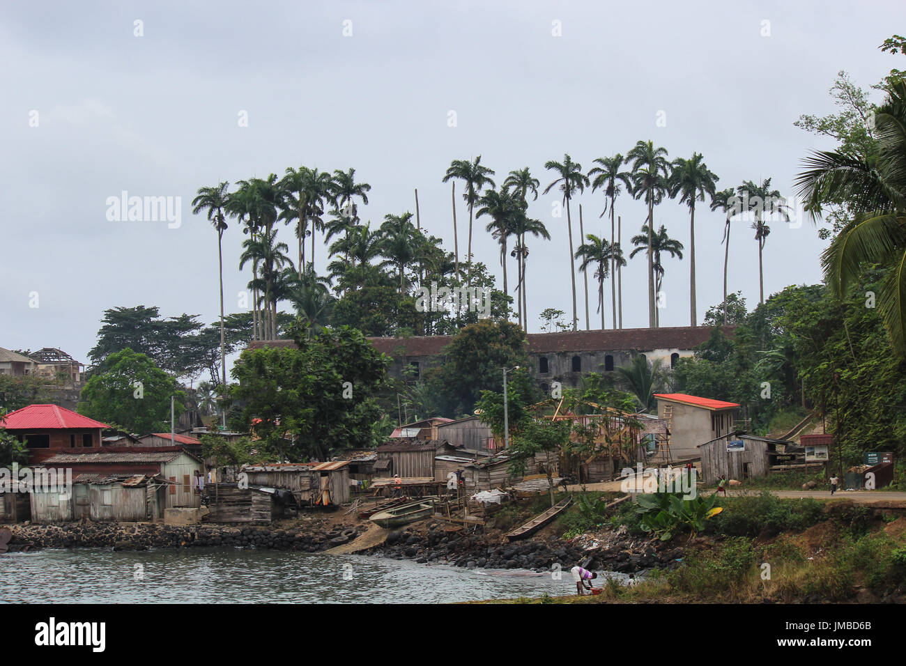 Dorf von Porto Alegre in Insel von São Tomé und Príncipe - Afrika Stockfoto
