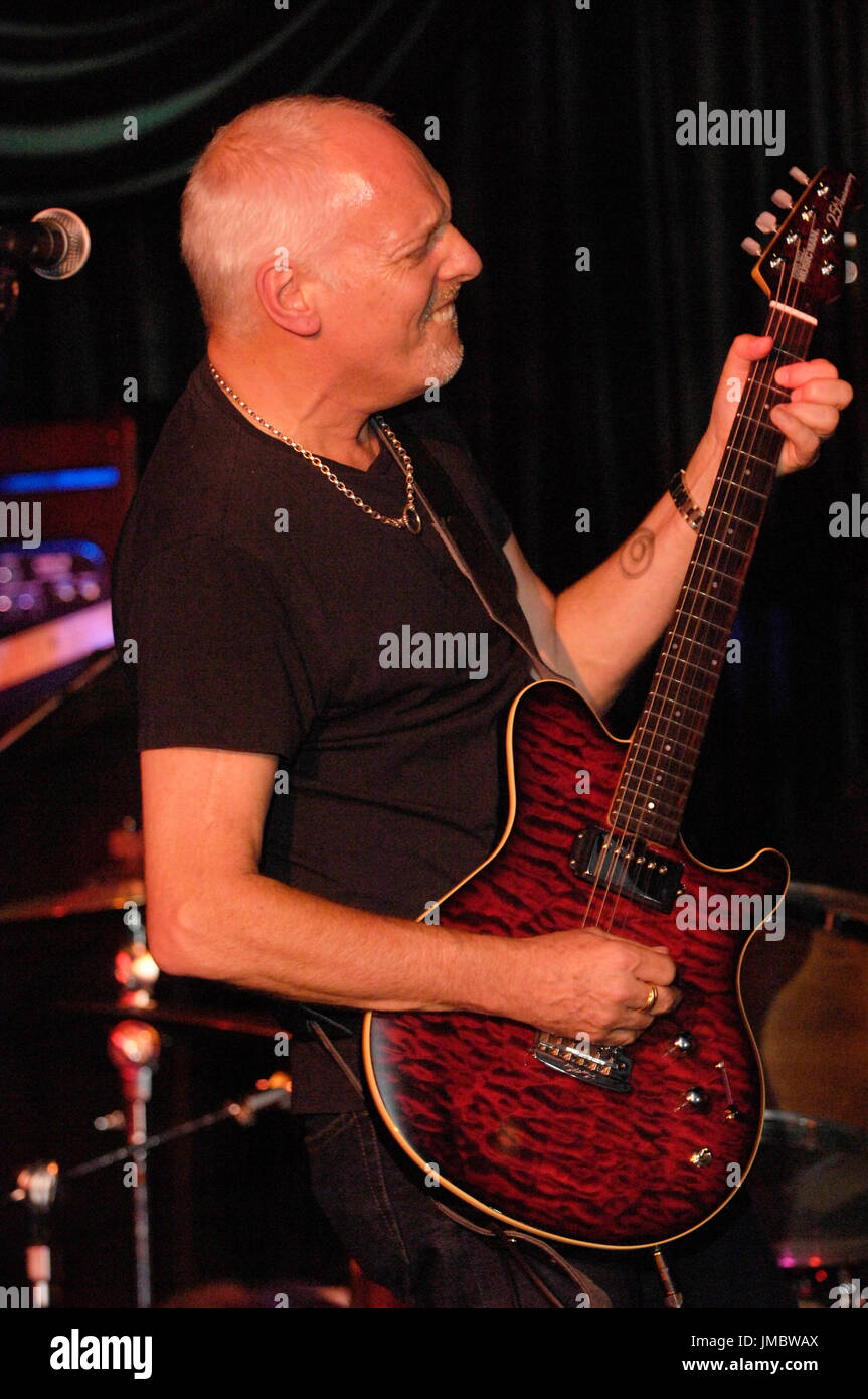 Musiker Peter Frampton führt Mint September 28,2009 Los Angeles. Stockfoto