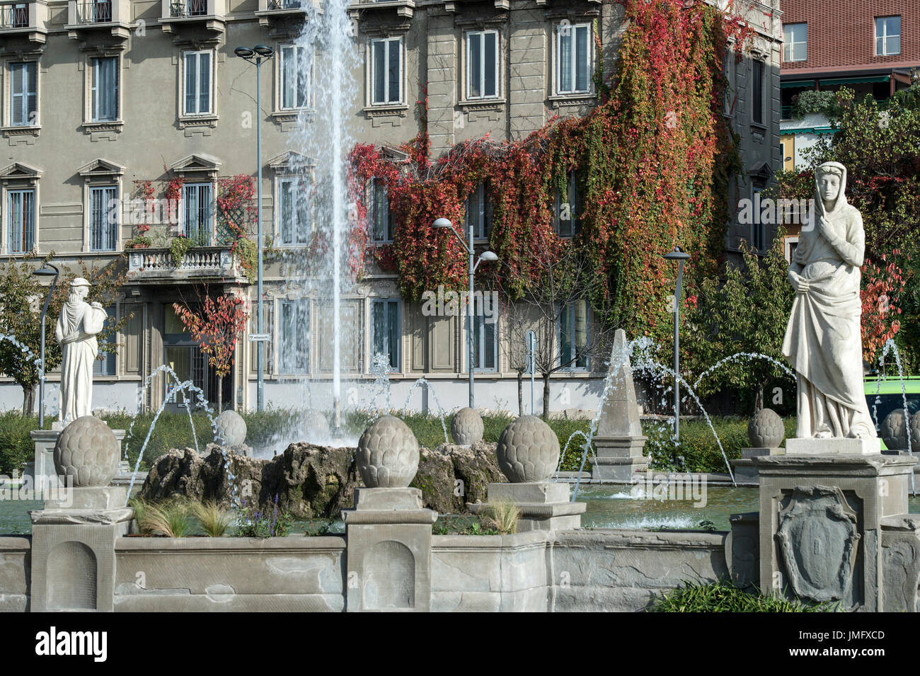 Italien, Lombardei, Mailand, CityLife, Giulio Cesare Platz Stockfoto