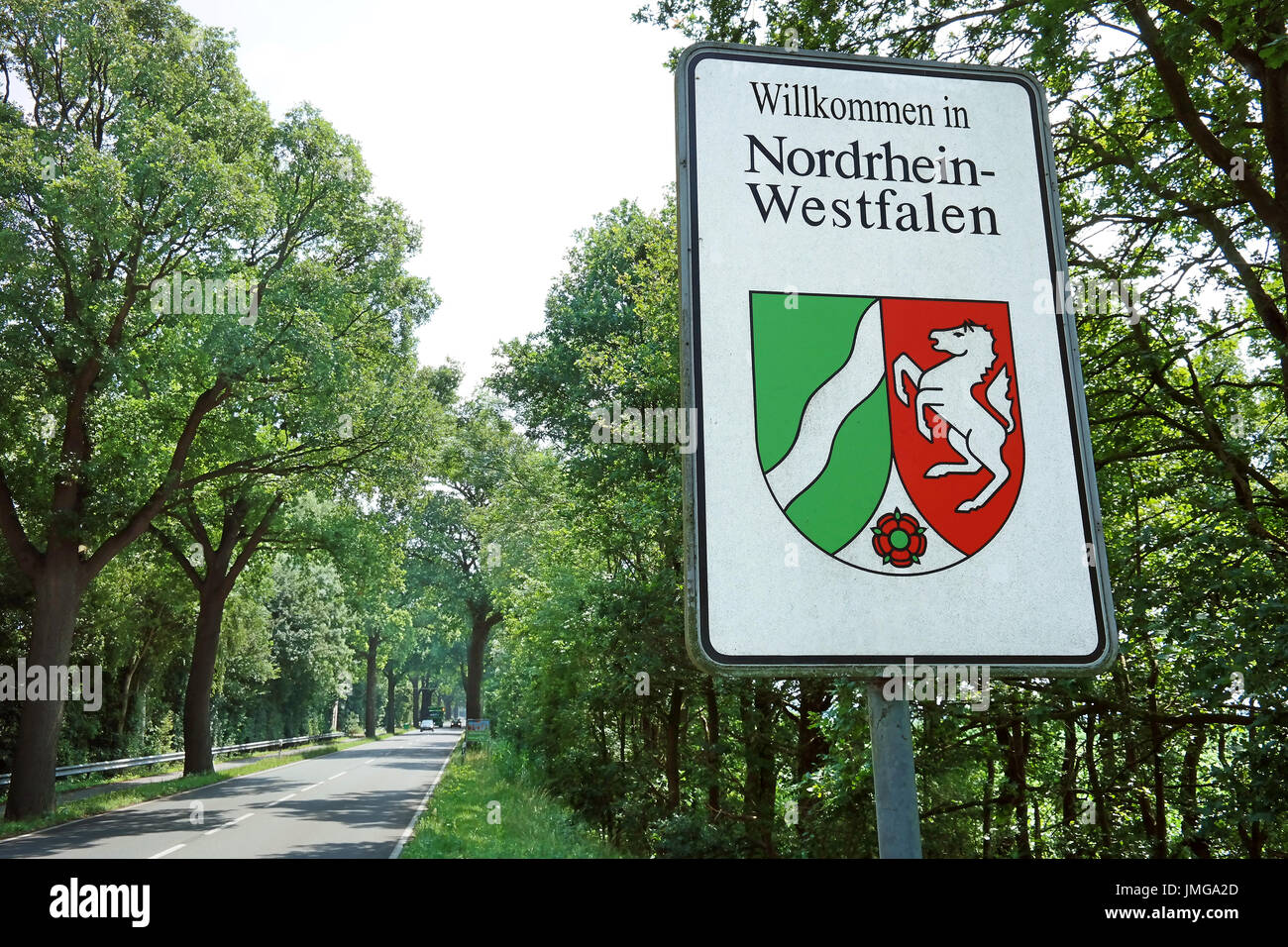 Bordersign von North Rhine-Westphalia (German: Nordrhein-Westfalen) NRW Stockfoto
