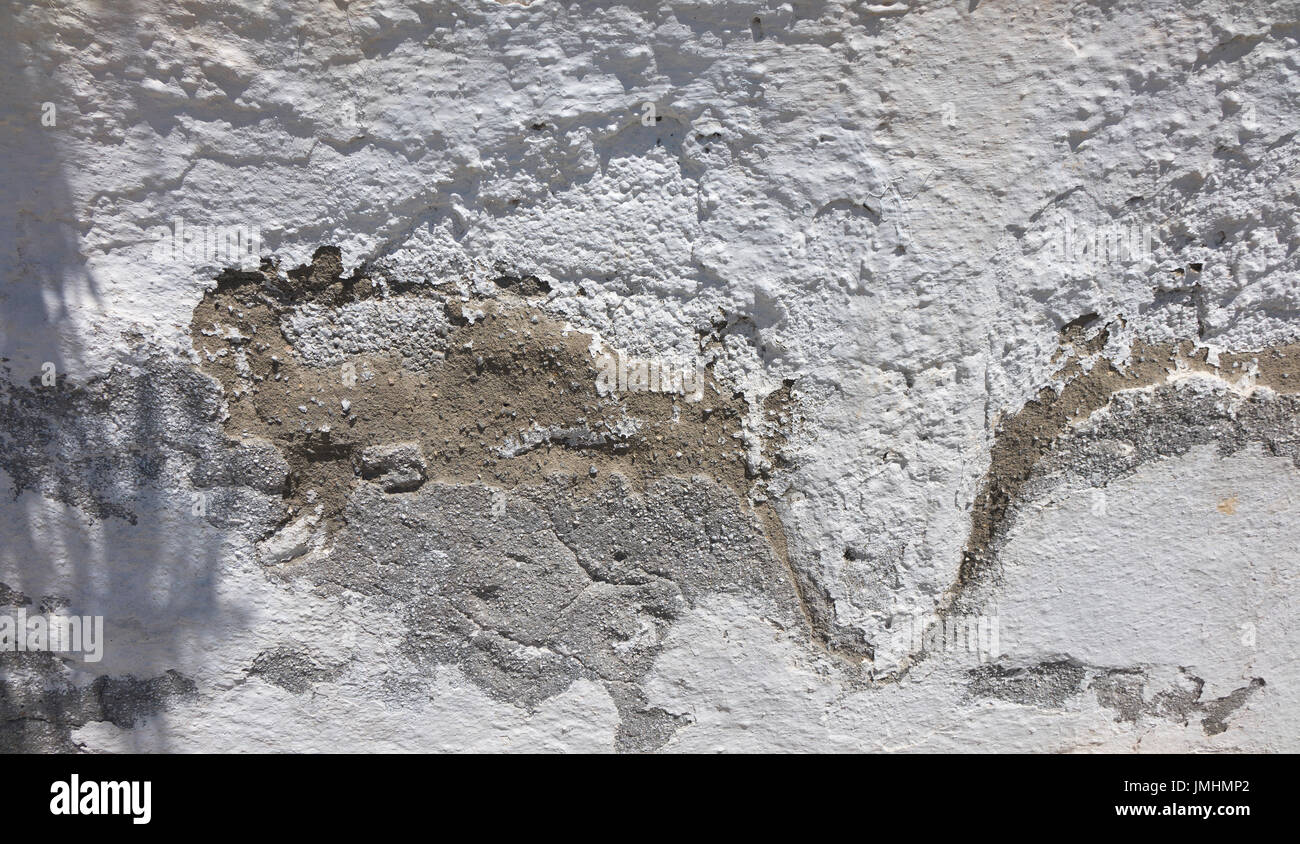 weiß getünchte Wand Stockfoto