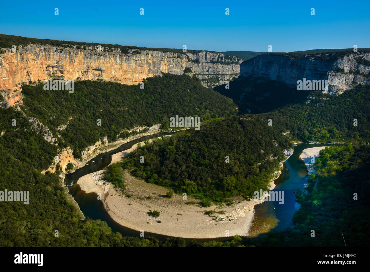 Blick auf die fantastischer Schlucht der Ardèche in Frankreich Stockfoto