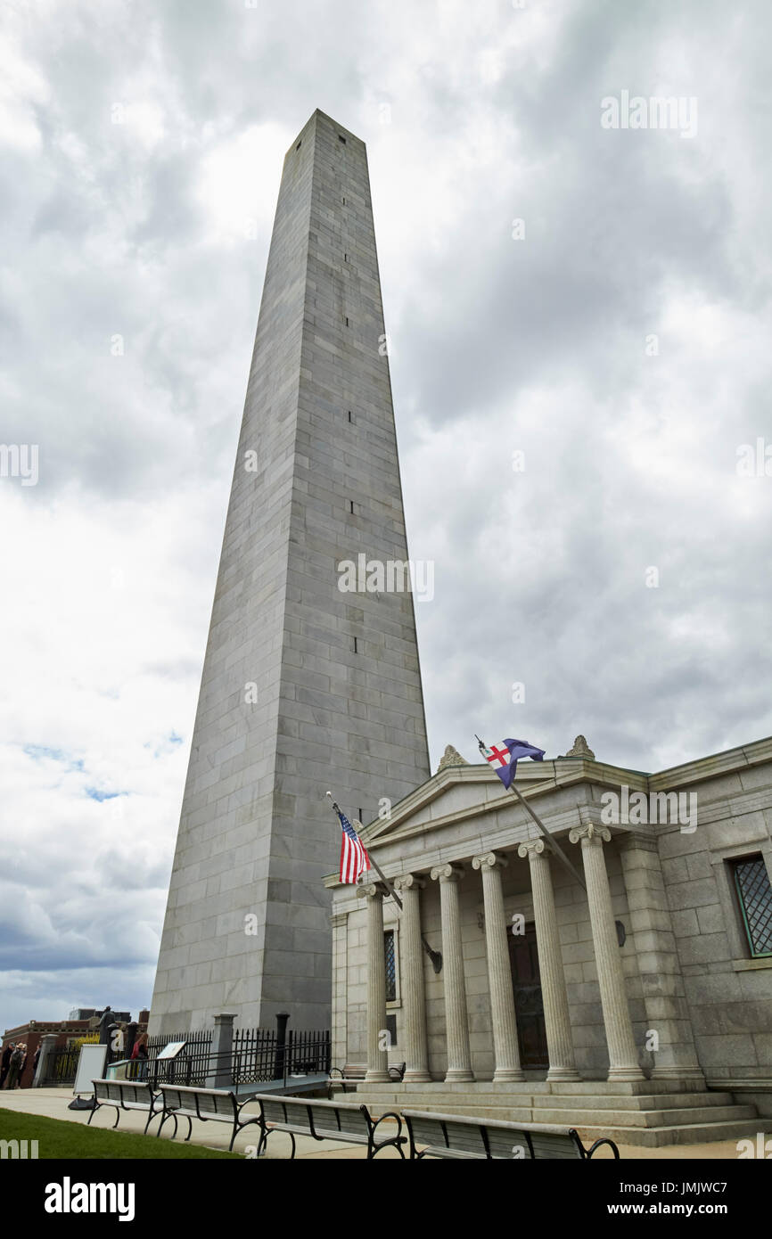 Bunker Hill Monument und Besucher Zentrum Rassen hill Charlestown Boston USA Stockfoto