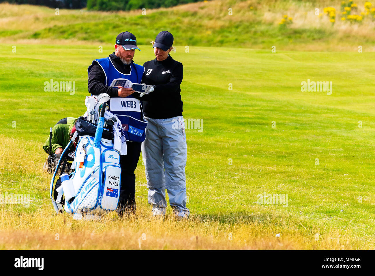 Irvine, Schottland. 28. Juli 2017. Am zweiten Tag der Ladies Scottish Open Championship Dundonald Links, Irvine, Ayrshire, Schottland, das Wetter Tests mit starken blieb, Winden Windböen bis zu 25 km/h. Als die Spieler kämpften um ihre Golfball kontrollieren, die einige guten Noten geschrieben wurden und die Führer allmählich mit Summen von 4, 5 und 6 unter für die ersten beiden Runden. Bildnachweis: Findlay/Alamy Live-Nachrichten Stockfoto