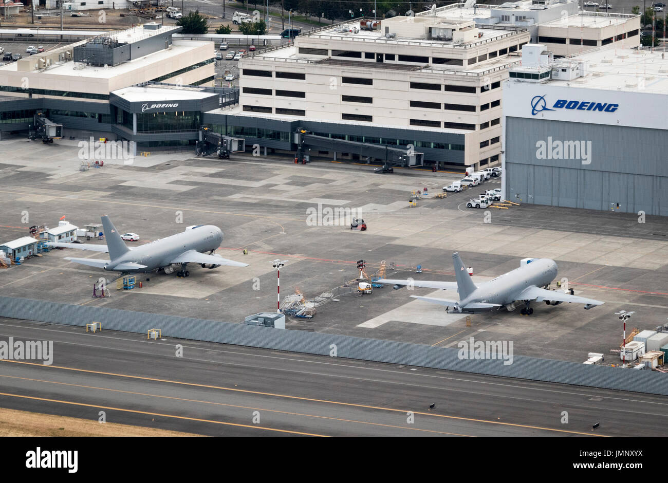 Boeing KC-46 Pegasus militärische Antenne Betankung und strategische transportieren Flugzeuge, Boeing Field, Seattle, Washington State, USA Stockfoto