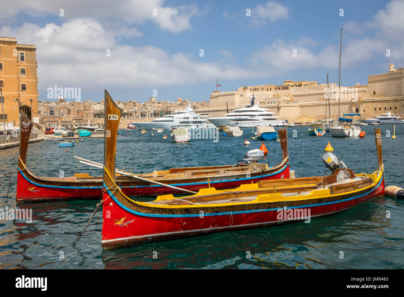 Malta, Valletta, 3-Städte, Grand Harbour, Yachten im Hafen von Birgu, Stockfoto