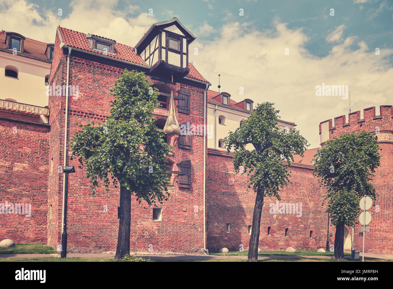 Vintage getönten Bild der Wehrmauer in Stadt Torun, Polen. Stockfoto