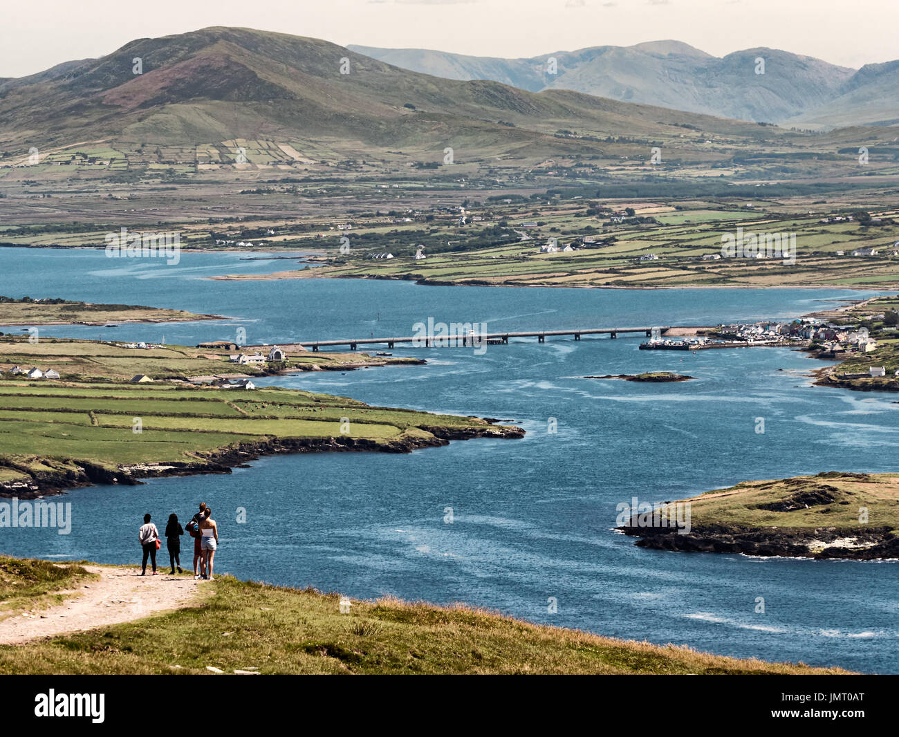 Brücke von Portmagee auf Valentia Island in Irland Stockfoto