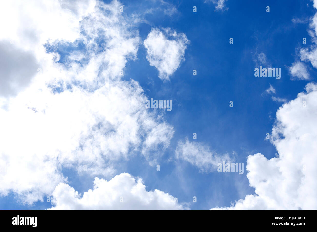 Wolken im Himmel. Stockfoto