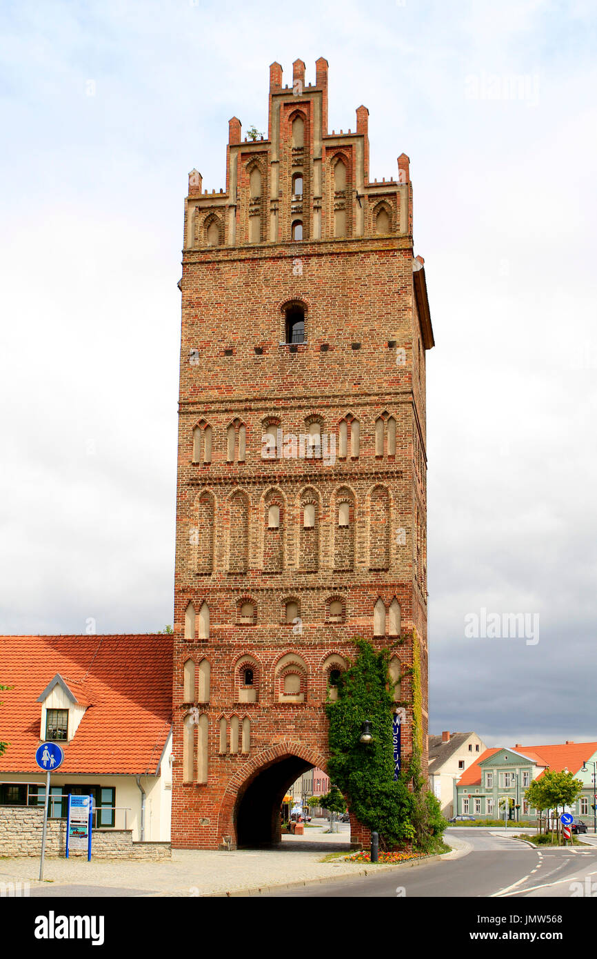 Steintor anklam Fotos und Bildmaterial in hoher Auflösung Alamy