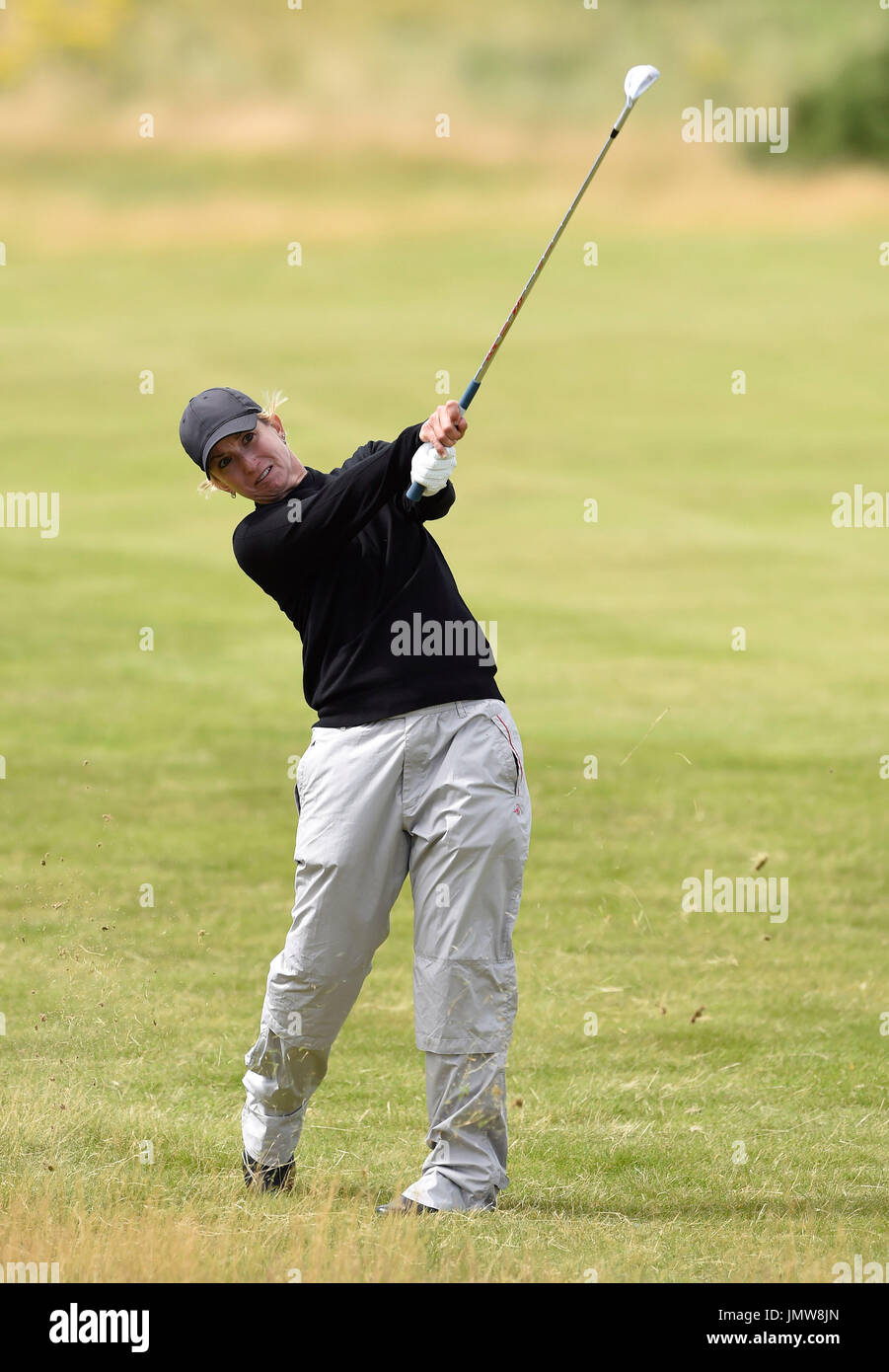 Australiens Karrie Webb spielt ihr Annäherungsschlag bis 9. Grün tagsüber zwei der Aberdeen Asset Management Ladies Scottish Open in Dundonald Links, North Ayrshire. PRESSEVERBAND Foto. Bild Datum: Freitag, 28. Juli 2017. Bildnachweis sollte lauten: Ian Rutherford/PA Wire. Einschränkungen: Nur zur redaktionellen Verwendung. Keine kommerzielle Nutzung. Stockfoto