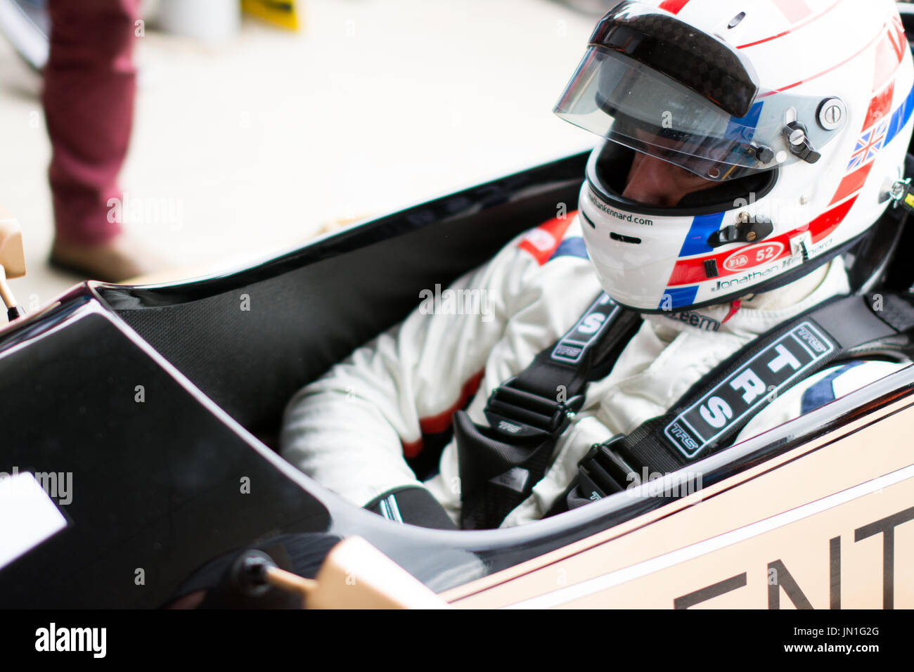 Towcester, Northamptonshire, UK. 29. Juli 2017. Jonathan Kennard während des Silverstone Classic Motorsport-Festivals in Silverstone (Foto: Gergo Toth / Alamy Live News) Stockfoto