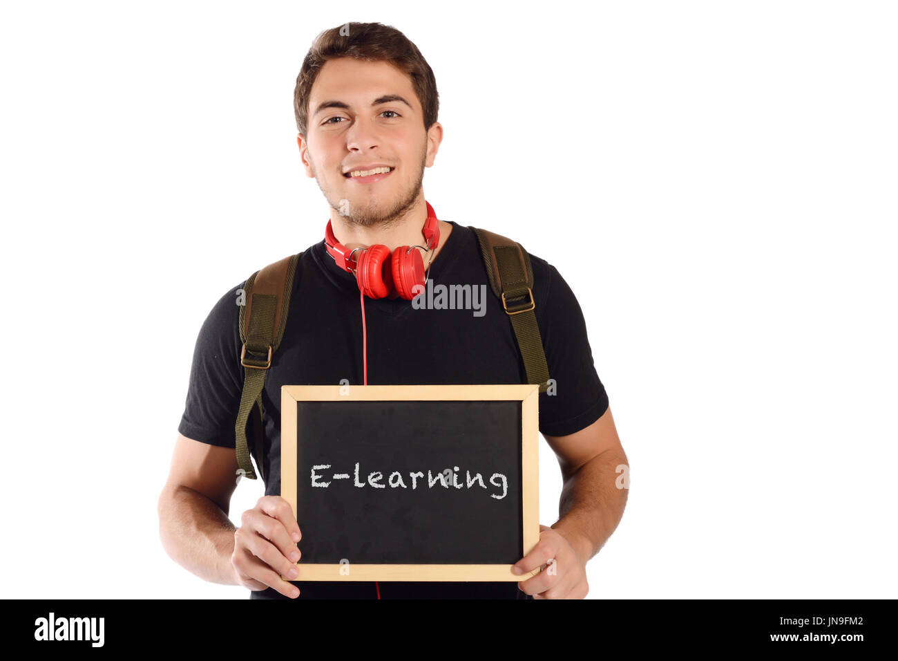 Nahaufnahme von einem schönen jungen Mann halten Tafel mit Text "e-Learning". Bildung und e-Lernen-Konzept. Isolierten weißen Hintergrund. Stockfoto