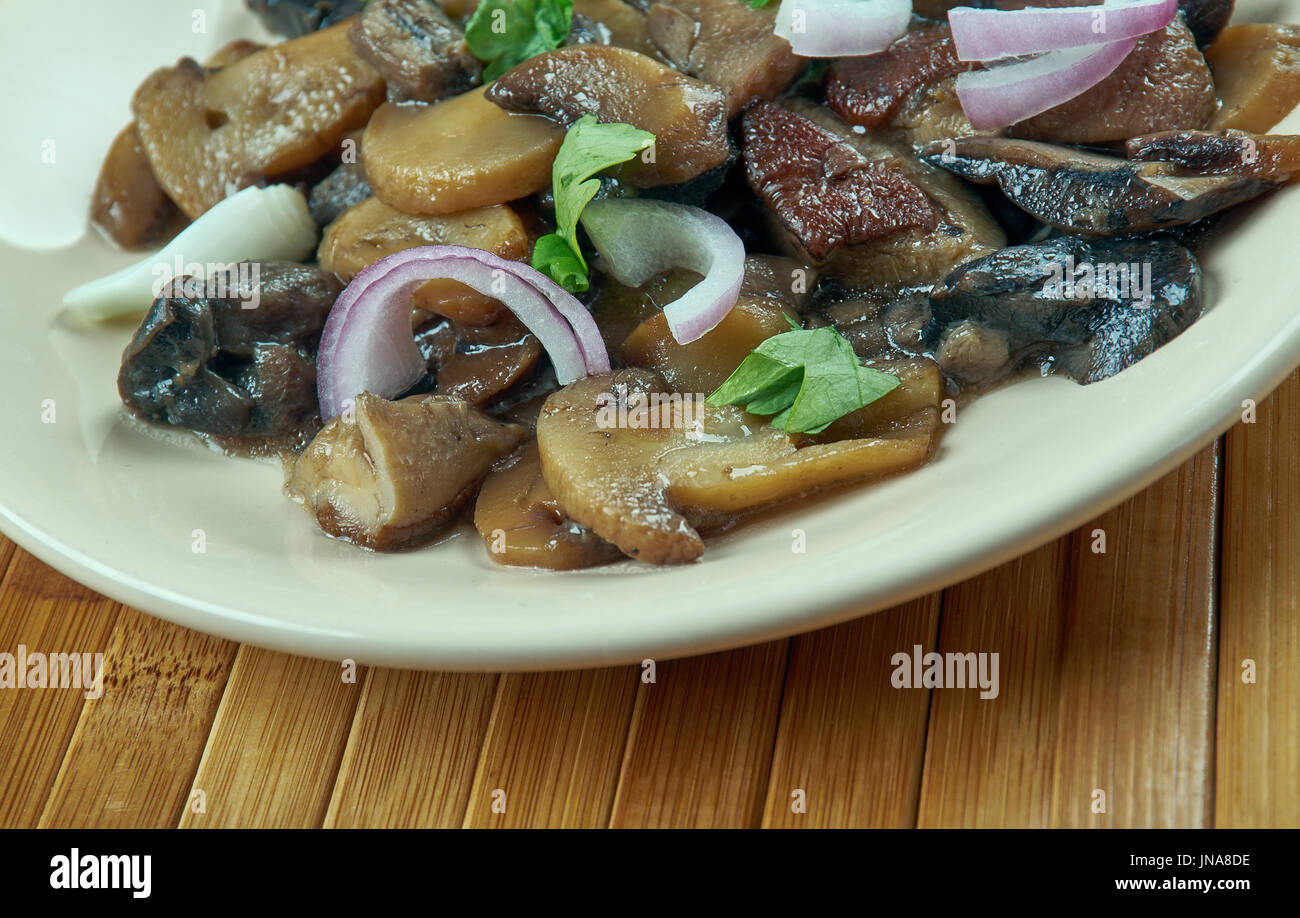Khorescht-e Qarch - Pilz iranischen Cooking.Persian Küche Stockfoto