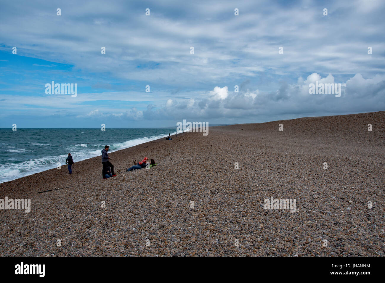 Angeln am Chesil Beach, Weymouth, Dorset. Stockfoto