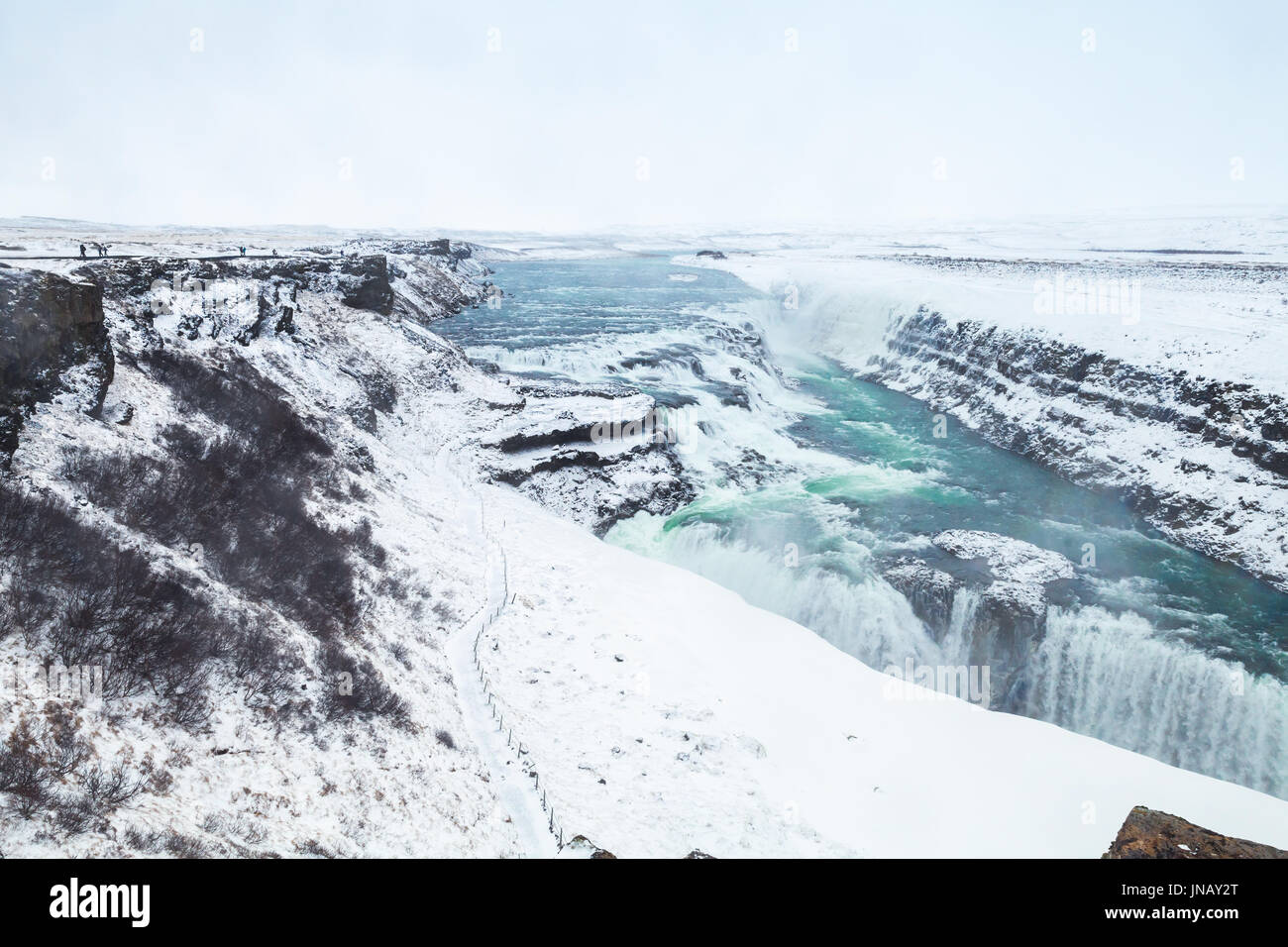 Gullfoss, der Goldene Wasserfall im Winter, beliebte natürliche Wahrzeichen Islands Stockfoto