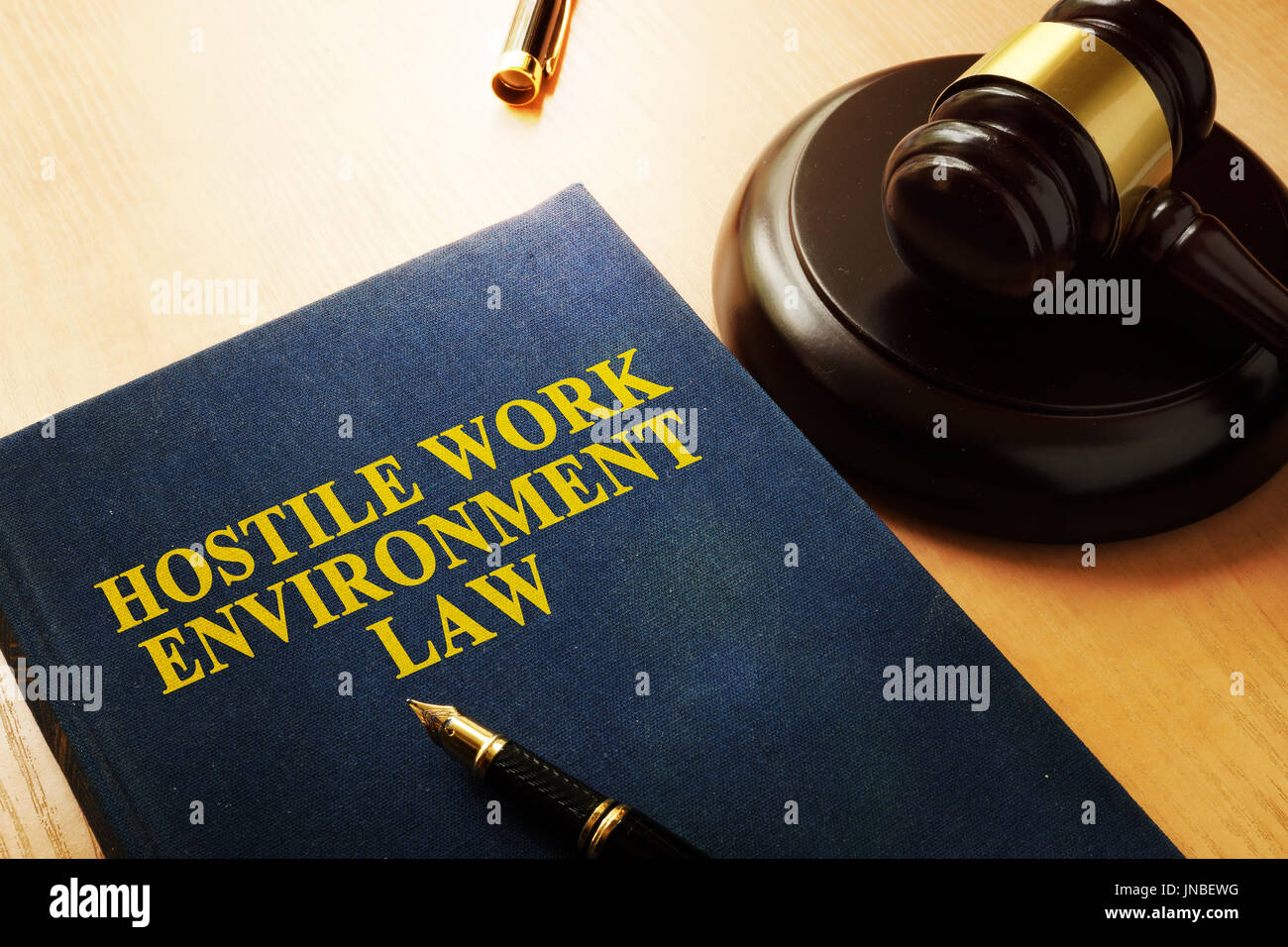 Feindselige Arbeitsumgebung Gesetz über ein Büro. Stockfoto