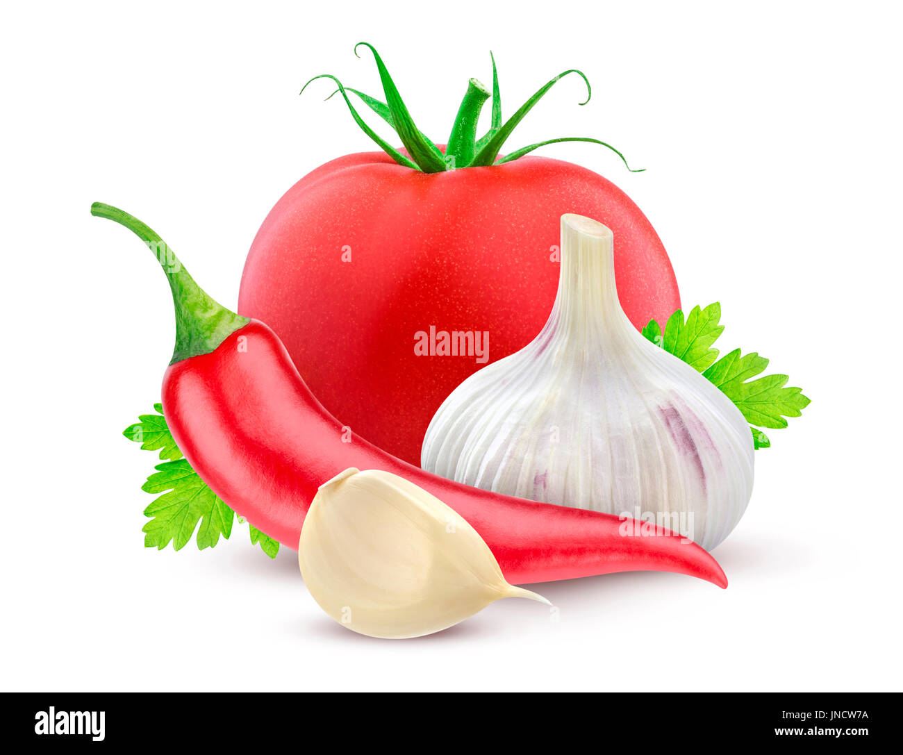 Tomaten, Knoblauch und Chili-Pfeffer isoliert auf weißem Hintergrund Stockfoto