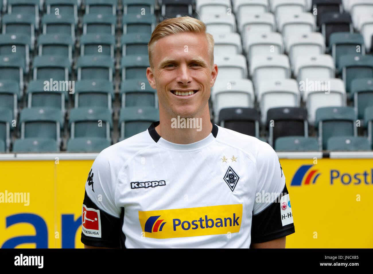 Fußball, Bundesliga, 2017/2018, Borussia Mönchengladbach, Pressefoto-shooting, Portrait, Oscar Wendt Stockfoto