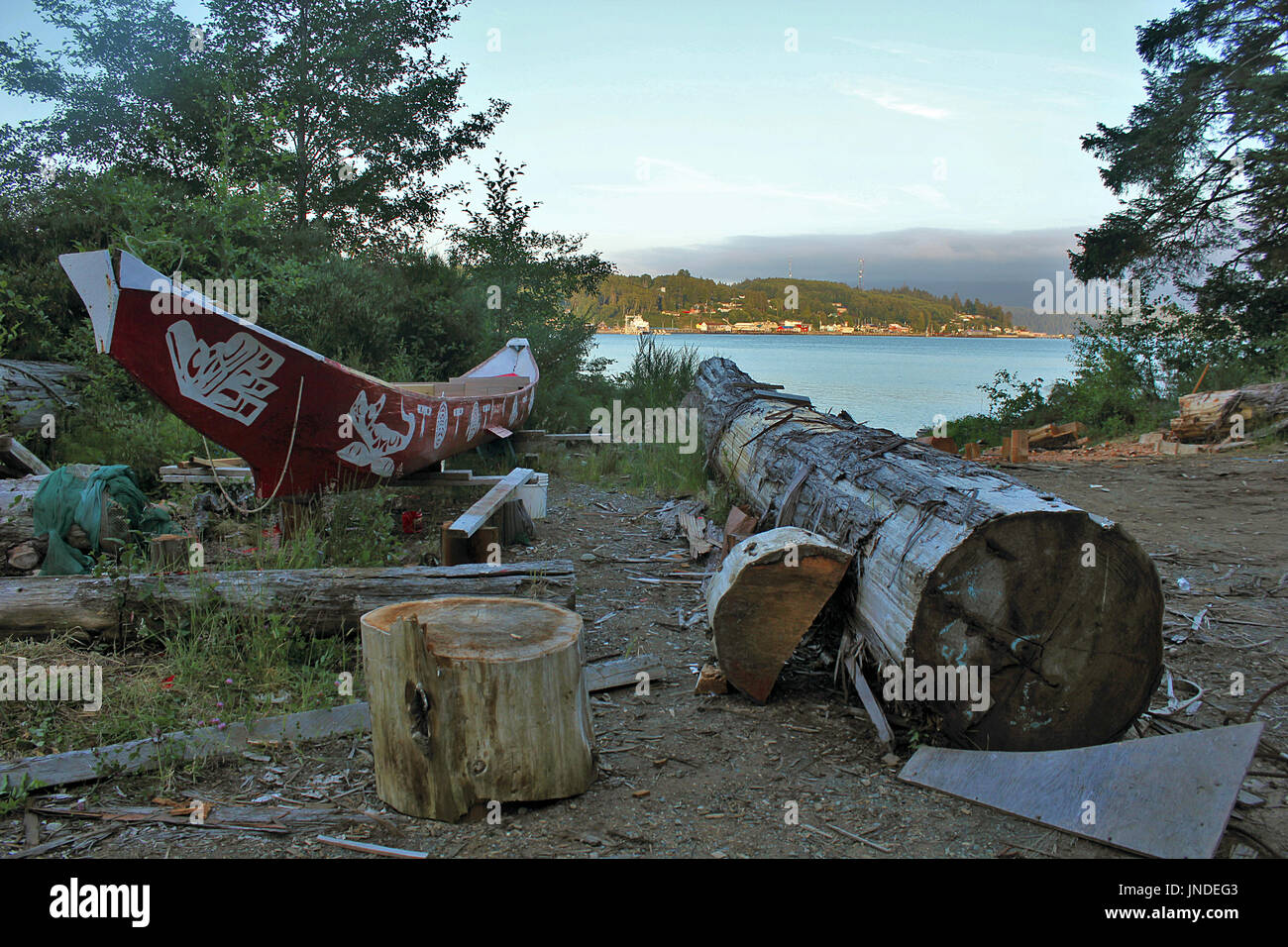 Namgis First Nation Kanus auf Kormoran Island, British Columbia geschnitzt Stockfoto
