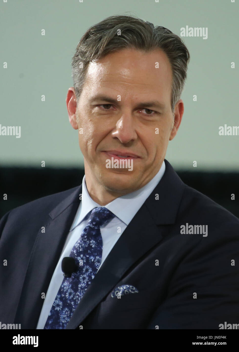 Pasadena, Ca. 29. Juli 2017. Jake Tapper abgebildet, während CNN: Politik vom Fass: Special Edition am 1. Tag Politicon der unkonventionelle Convention 2017 im Pasadena Convention Center in Pasadena, Kalifornien am 29. Juli 2017. Bildnachweis: Faye lernen/Medien Punch/Alamy Live-Nachrichten Stockfoto