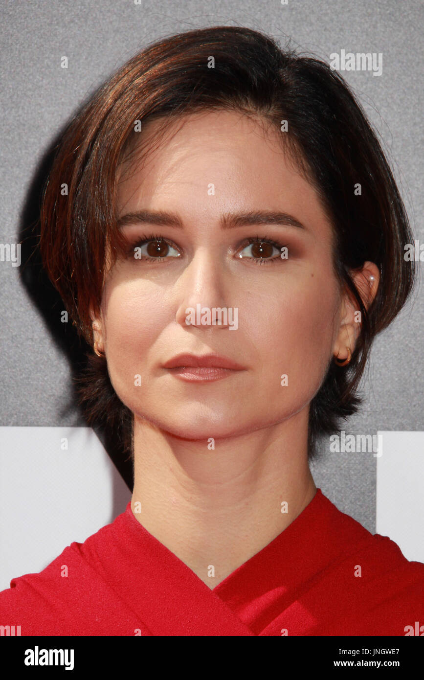 Katherine Waterston 17.05.2017 The Los Angeles Special Screening von "Alien: Bund" anlässlich der TCL Chinese Theatre in Los Angeles, Kalifornien Foto von Izumi Hasegawa / HollywoodNewsWire.co Stockfoto